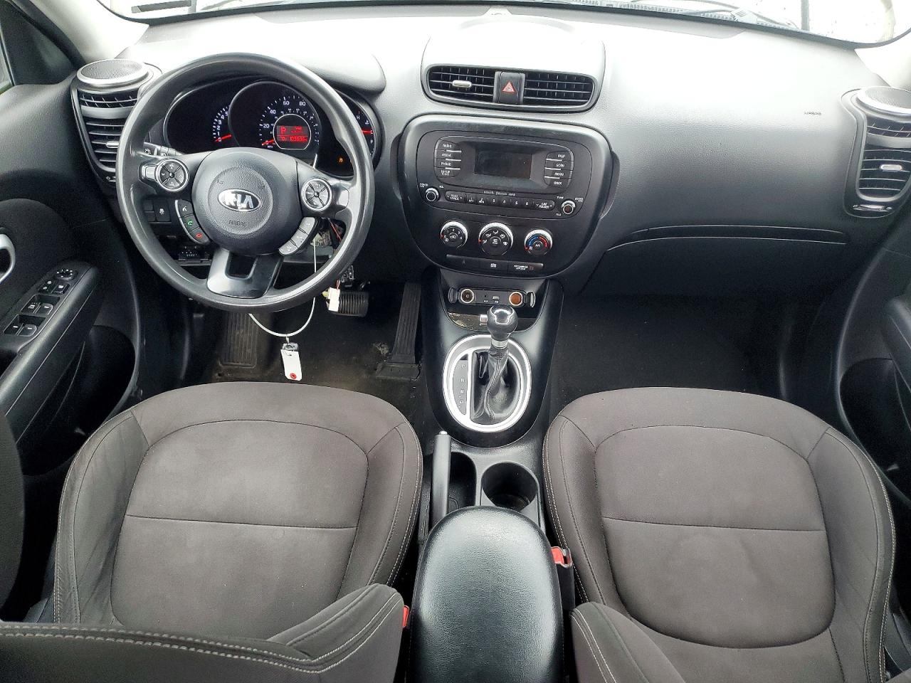 2015 Kia Soul Base Tan vin: KNDJN2A20F7202175