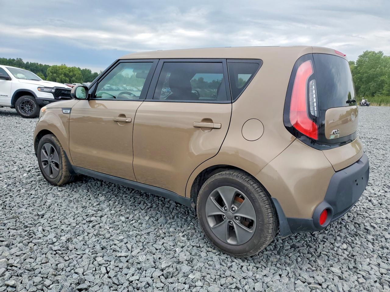 2015 Kia Soul Base Tan vin: KNDJN2A20F7202175