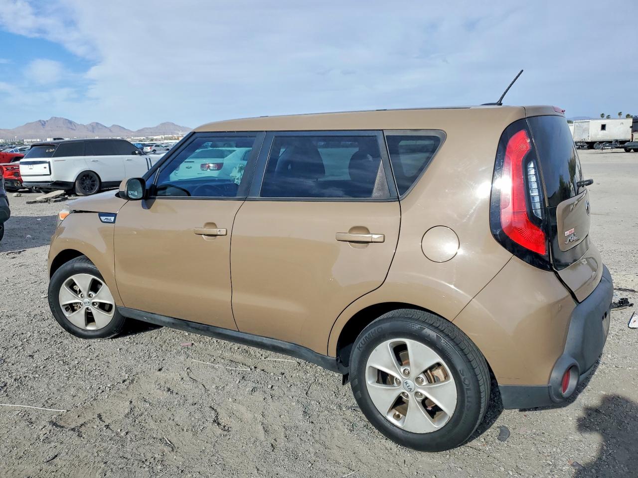2015 Kia Soul Base Brown vin: KNDJN2A20F7207487