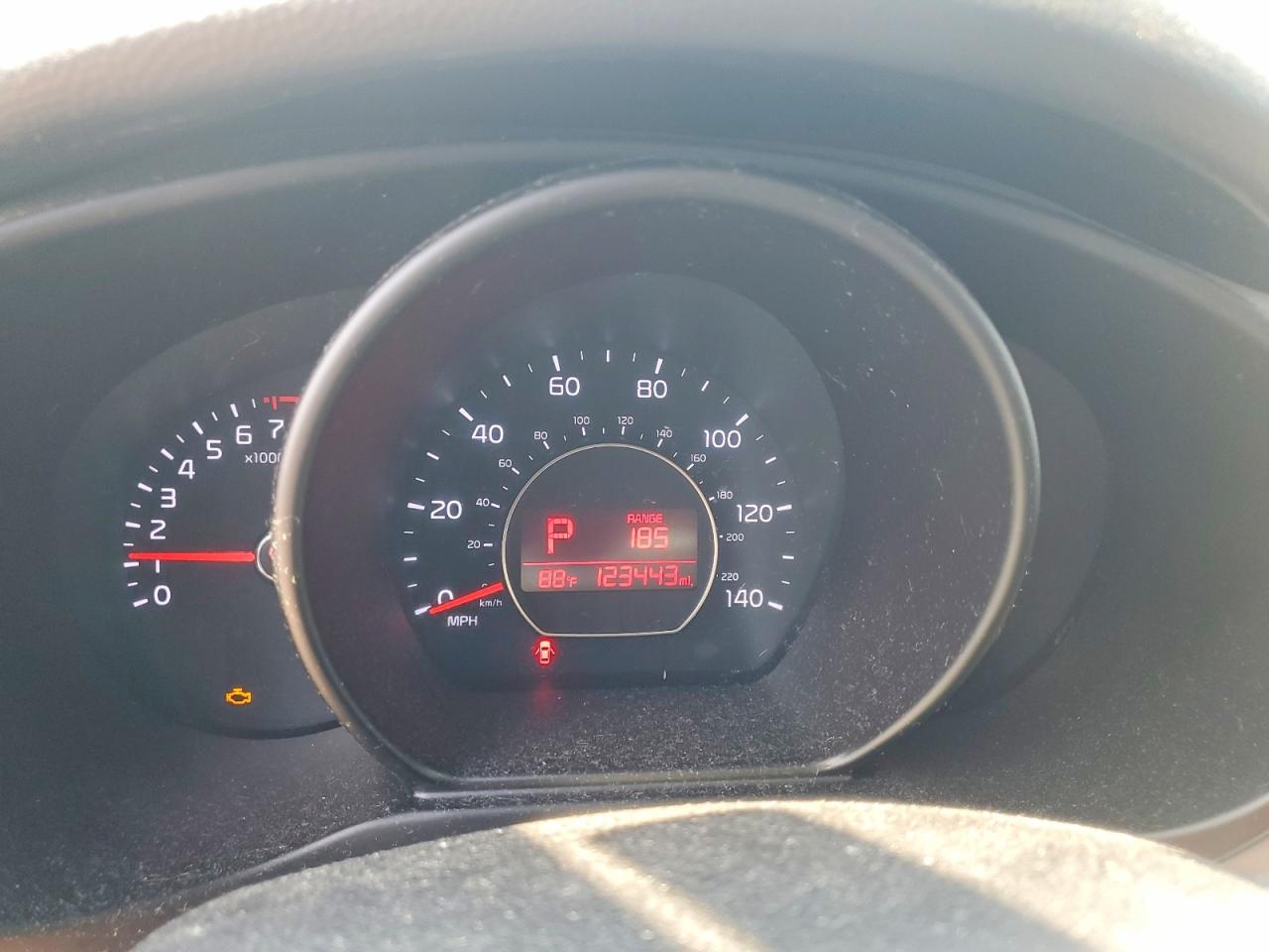 2015 Kia Soul Base Gray vin: KNDJN2A20F7227156