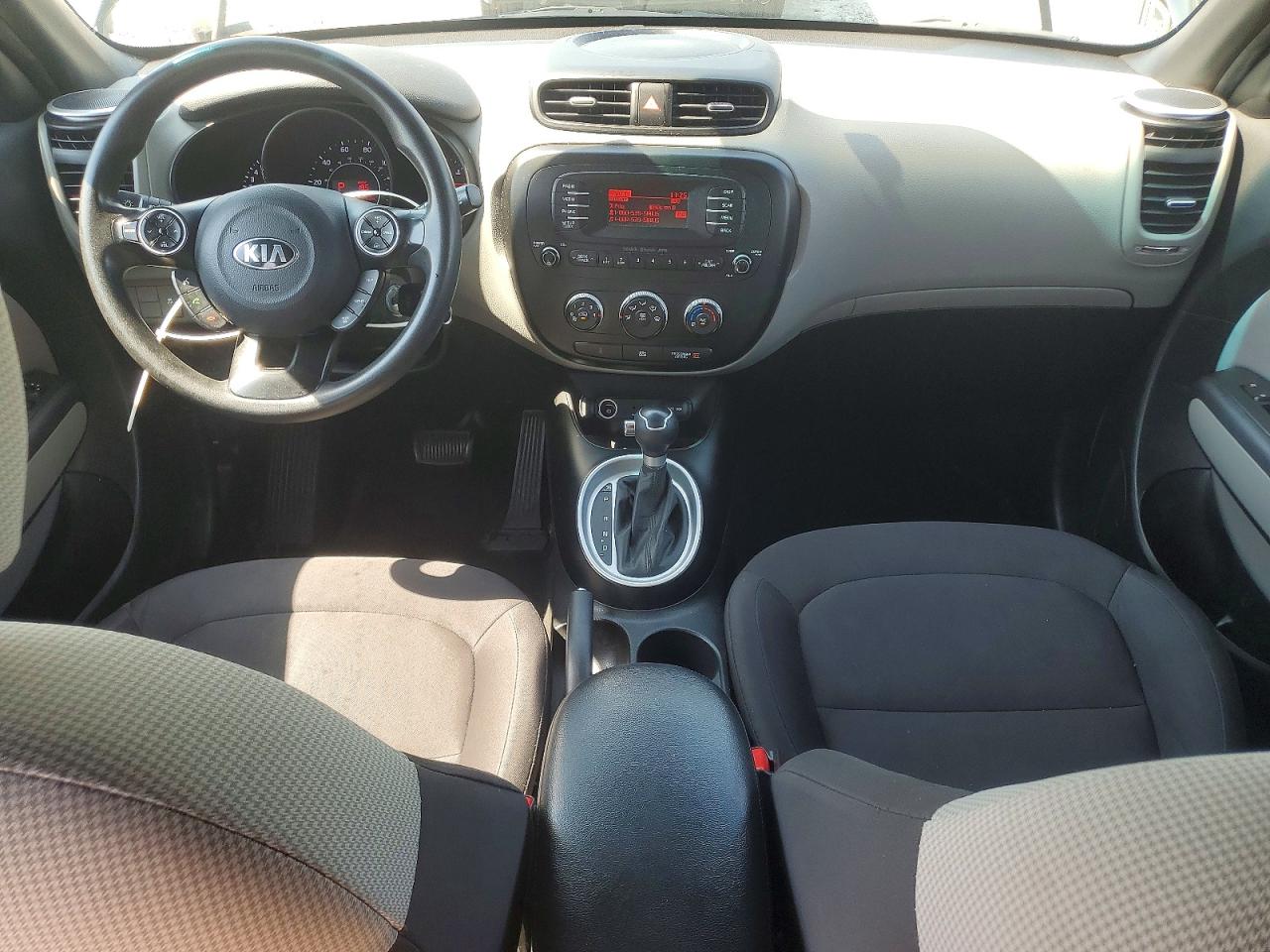 2015 Kia Soul Base Gray vin: KNDJN2A20F7227156