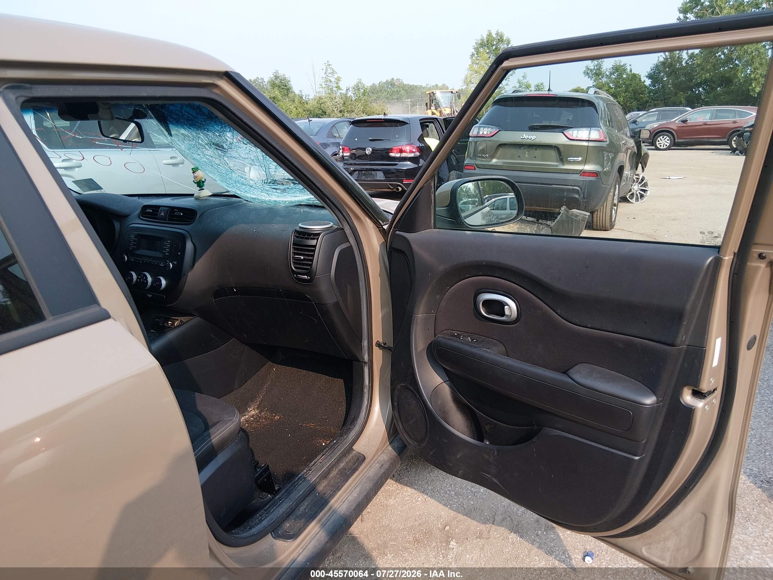 2015 Kia Soul   Коричневый vin: KNDJN2A20F7227514