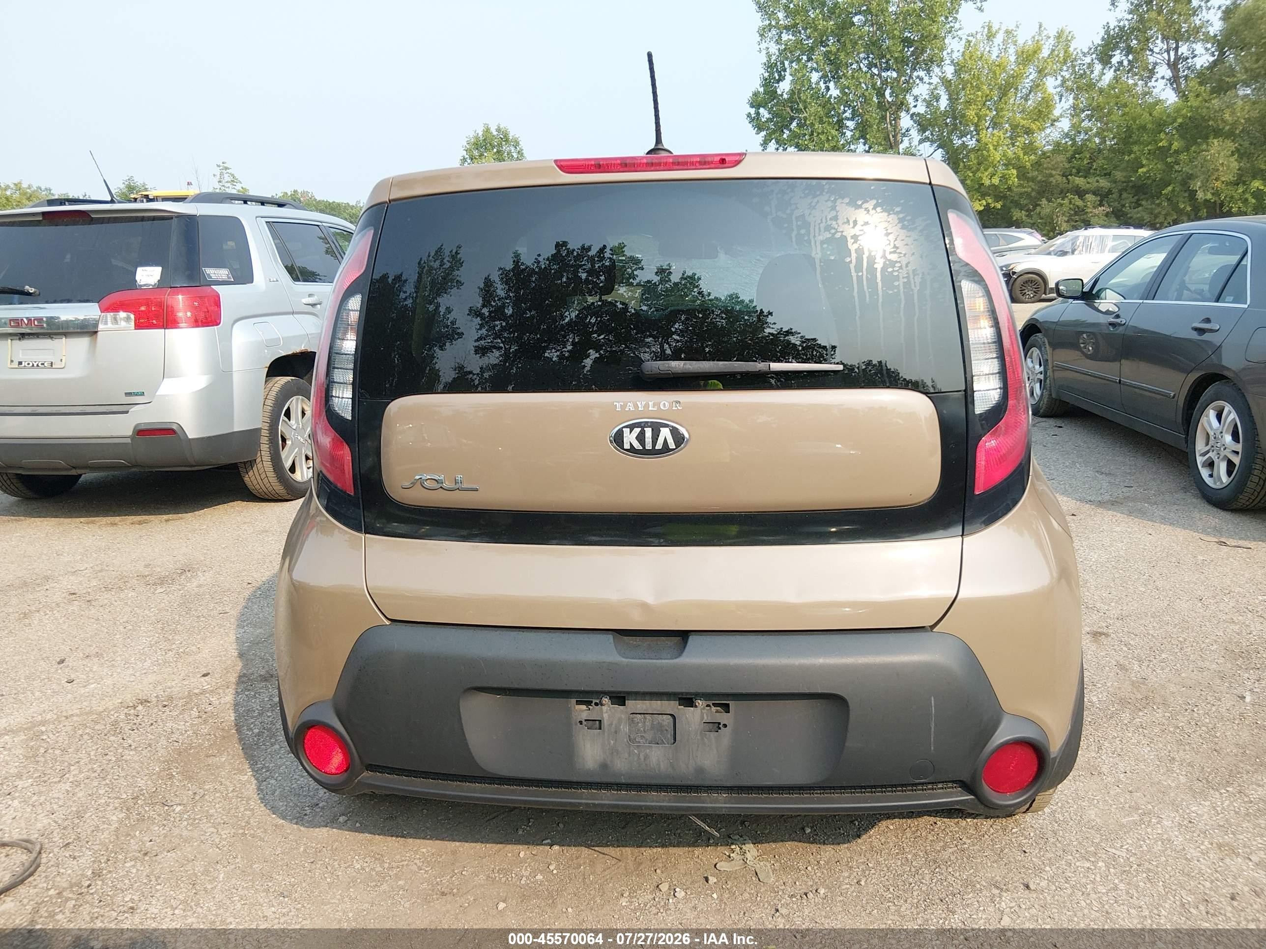 2015 Kia Soul   Коричневый vin: KNDJN2A20F7227514