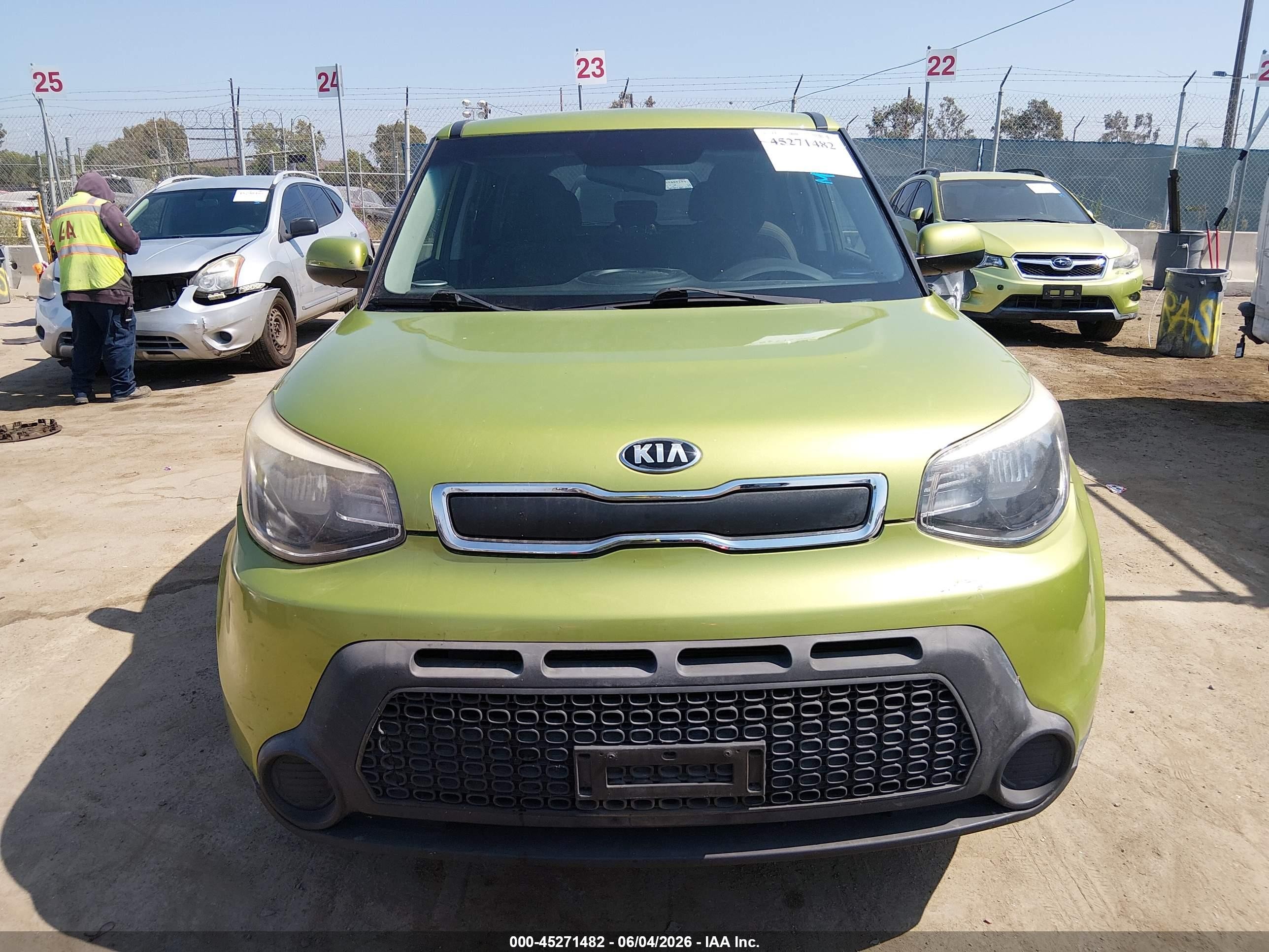 2015 Kia Soul   Зеленый vin: KNDJN2A20F7766781