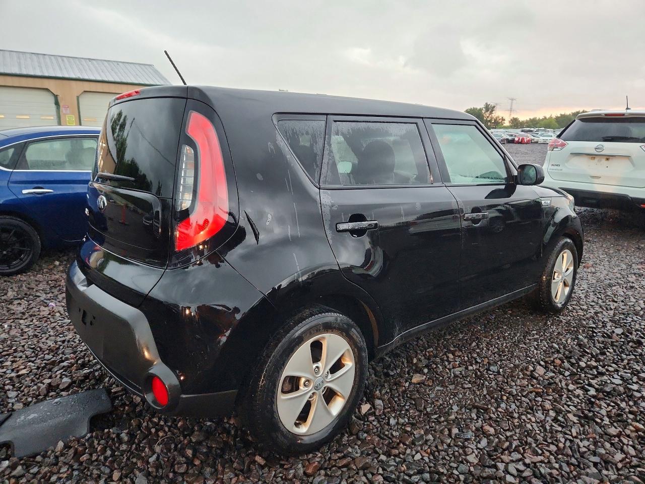 2015 Kia Soul Base Black vin: KNDJN2A20F7789798