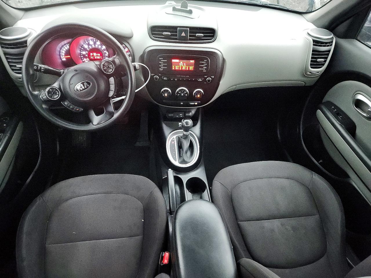 2015 Kia Soul Base Black vin: KNDJN2A20F7789798
