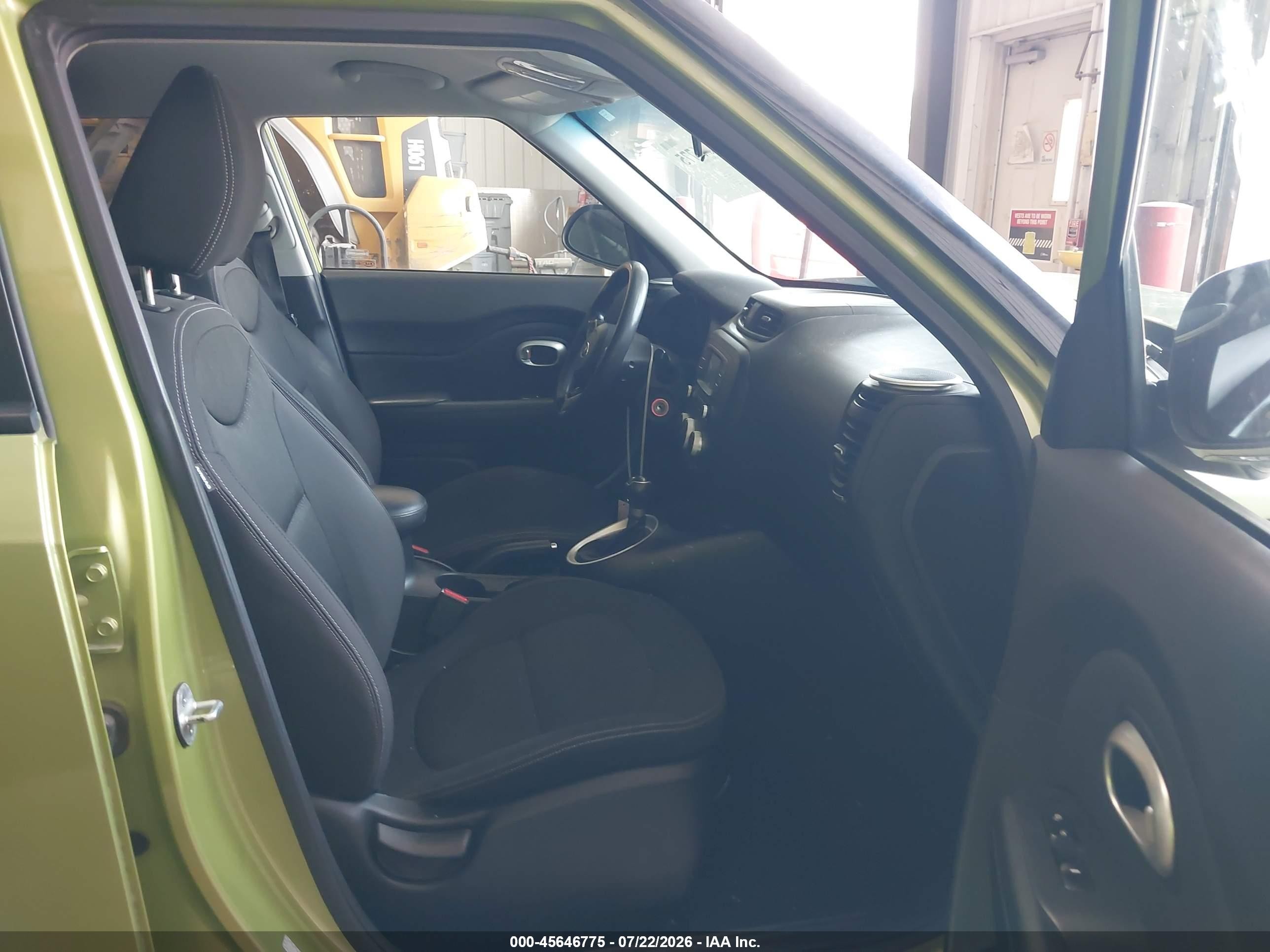 2015 Kia Soul Green vin: KNDJN2A20F7804378