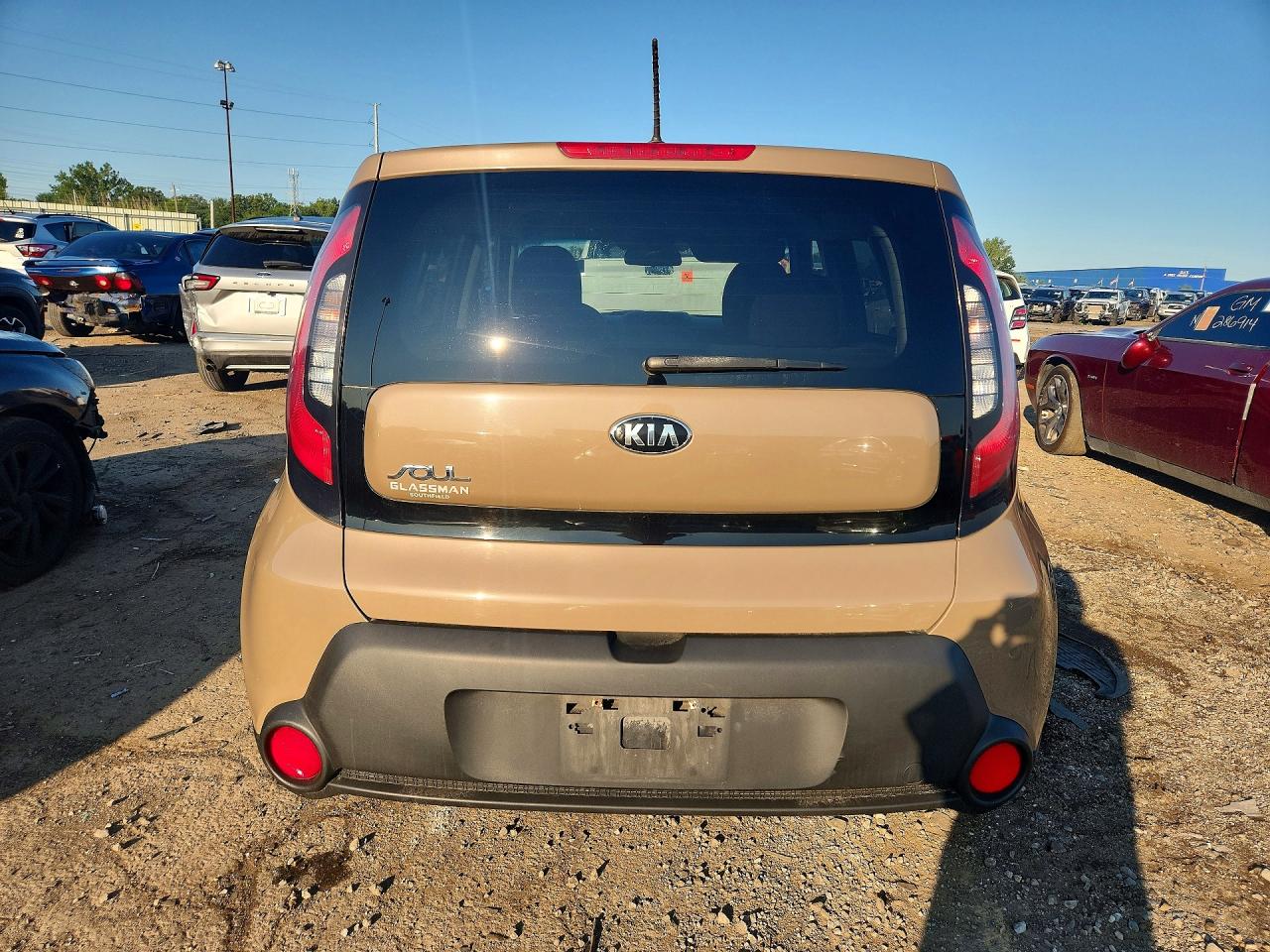 2014 Kia Soul Base Tan vin: KNDJN2A21E7008673