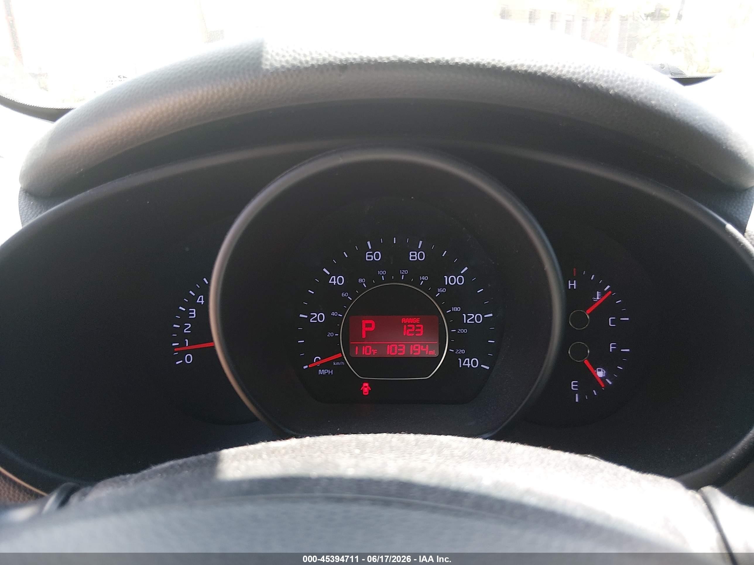 2014 Kia Soul   Black vin: KNDJN2A21E7009905