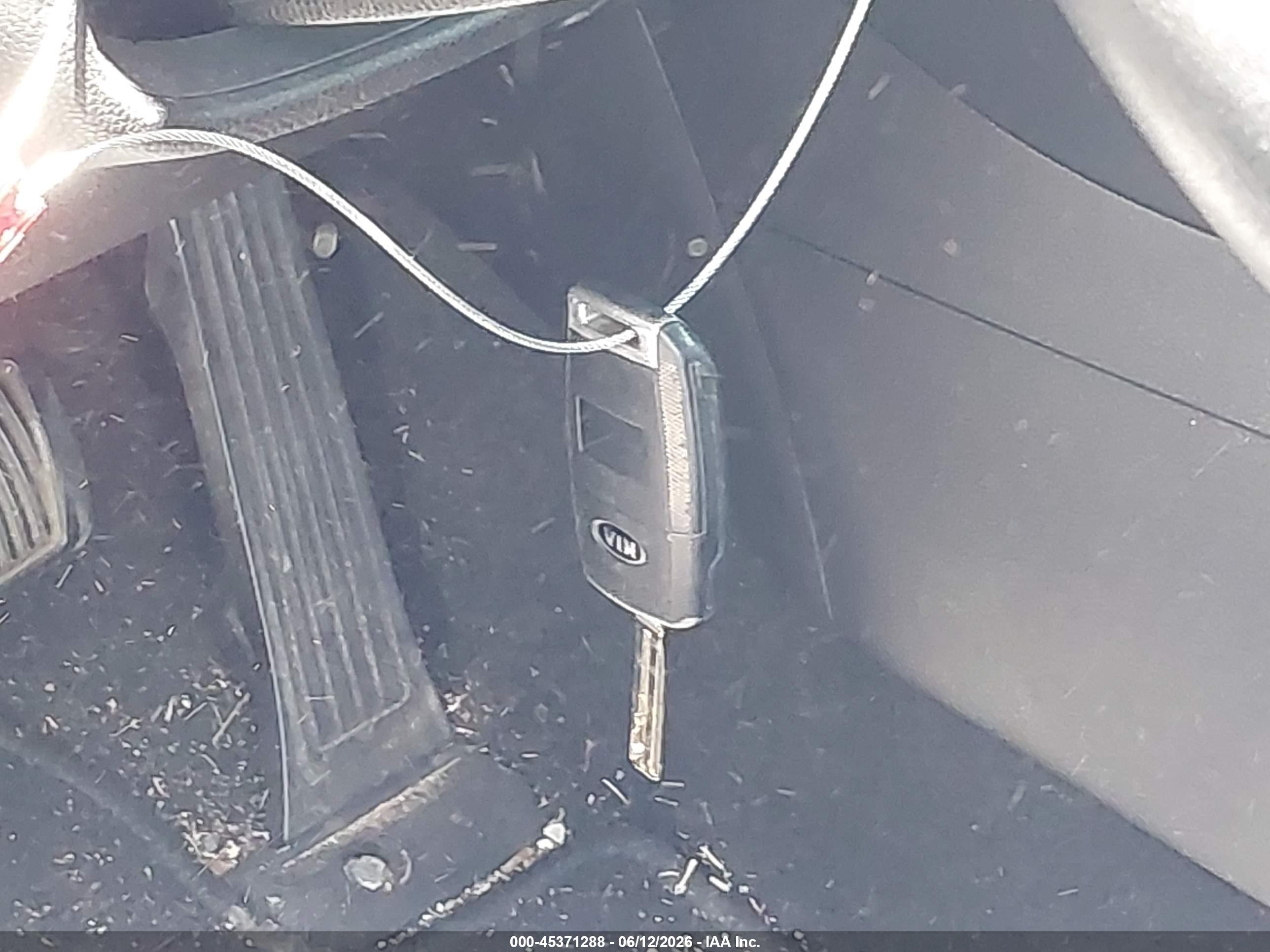 2014 Kia Soul   Серый vin: KNDJN2A21E7055735