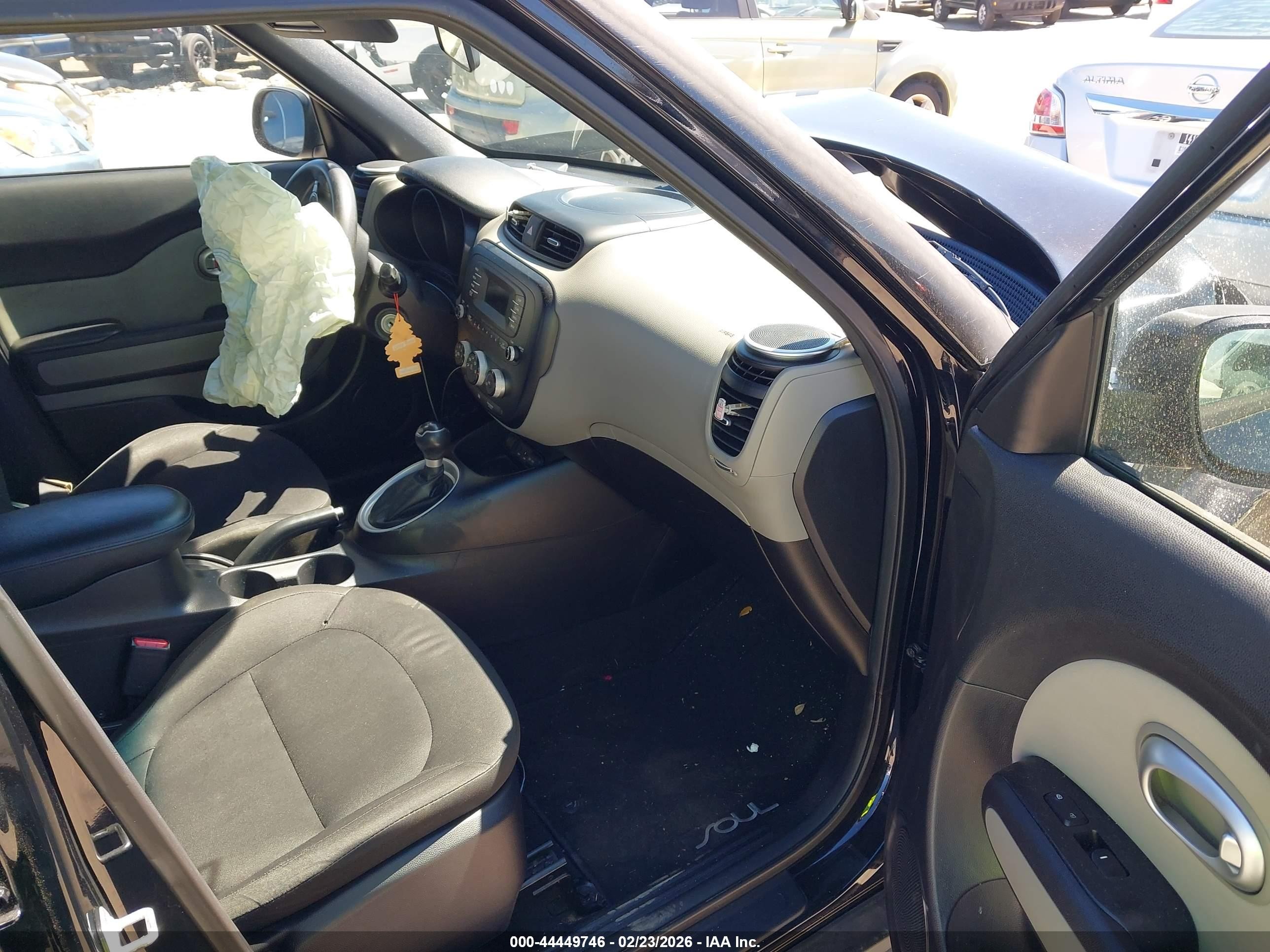 2015 Kia Soul   Black vin: KNDJN2A21F7111996