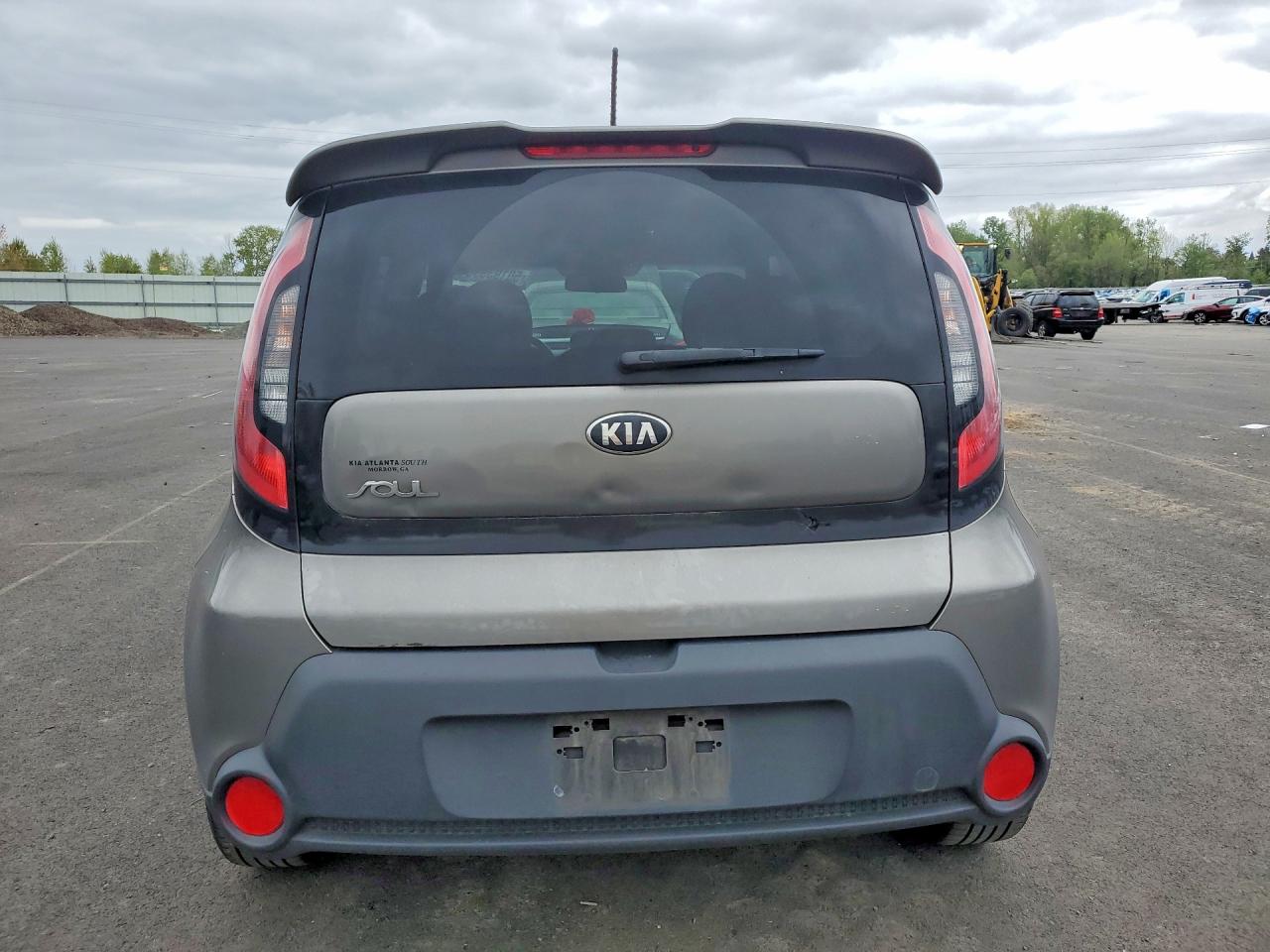 2015 Kia Soul Base Gray vin: KNDJN2A21F7117958
