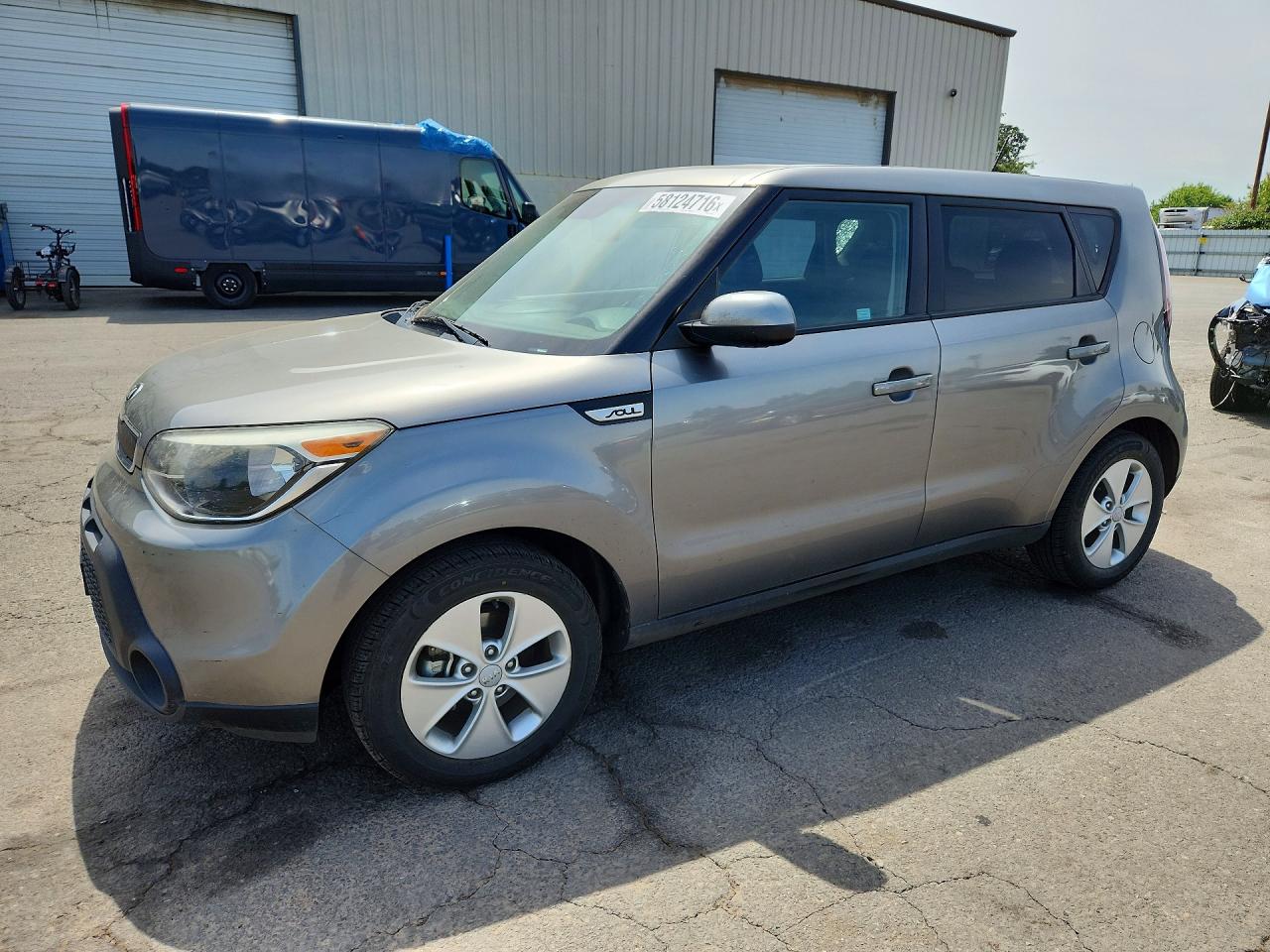 2015 Kia Soul Base Silver vin: KNDJN2A21F7123890