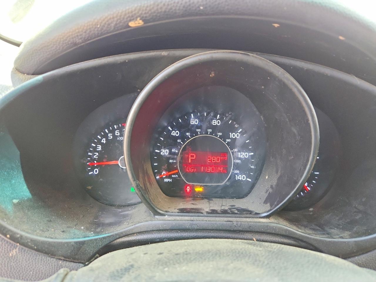 2015 Kia Soul Base Silver vin: KNDJN2A21F7123890