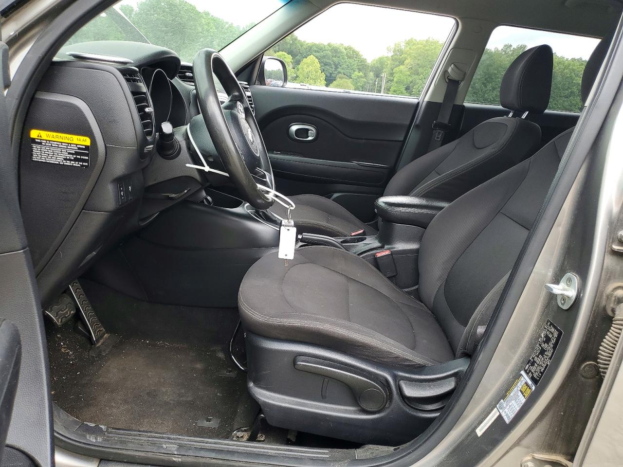 2015 Kia Soul Base Gray vin: KNDJN2A21F7130547