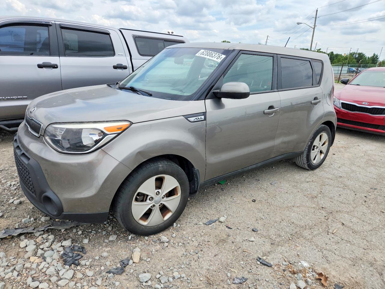 2015 Kia Soul Base Silver vin: KNDJN2A21F7137286