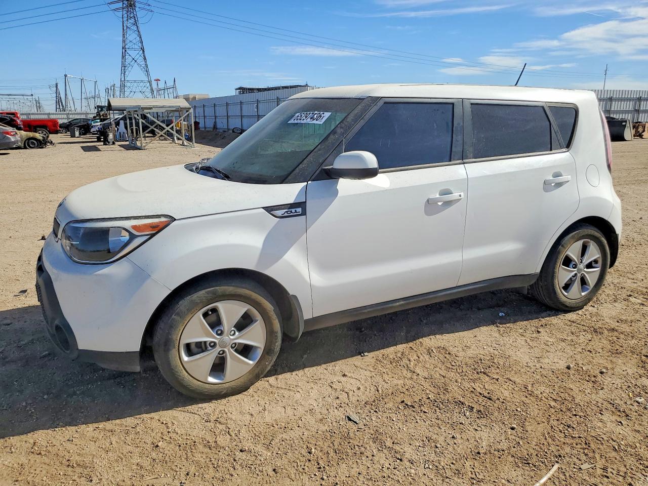 2015 Kia Soul Base White vin: KNDJN2A21F7153133