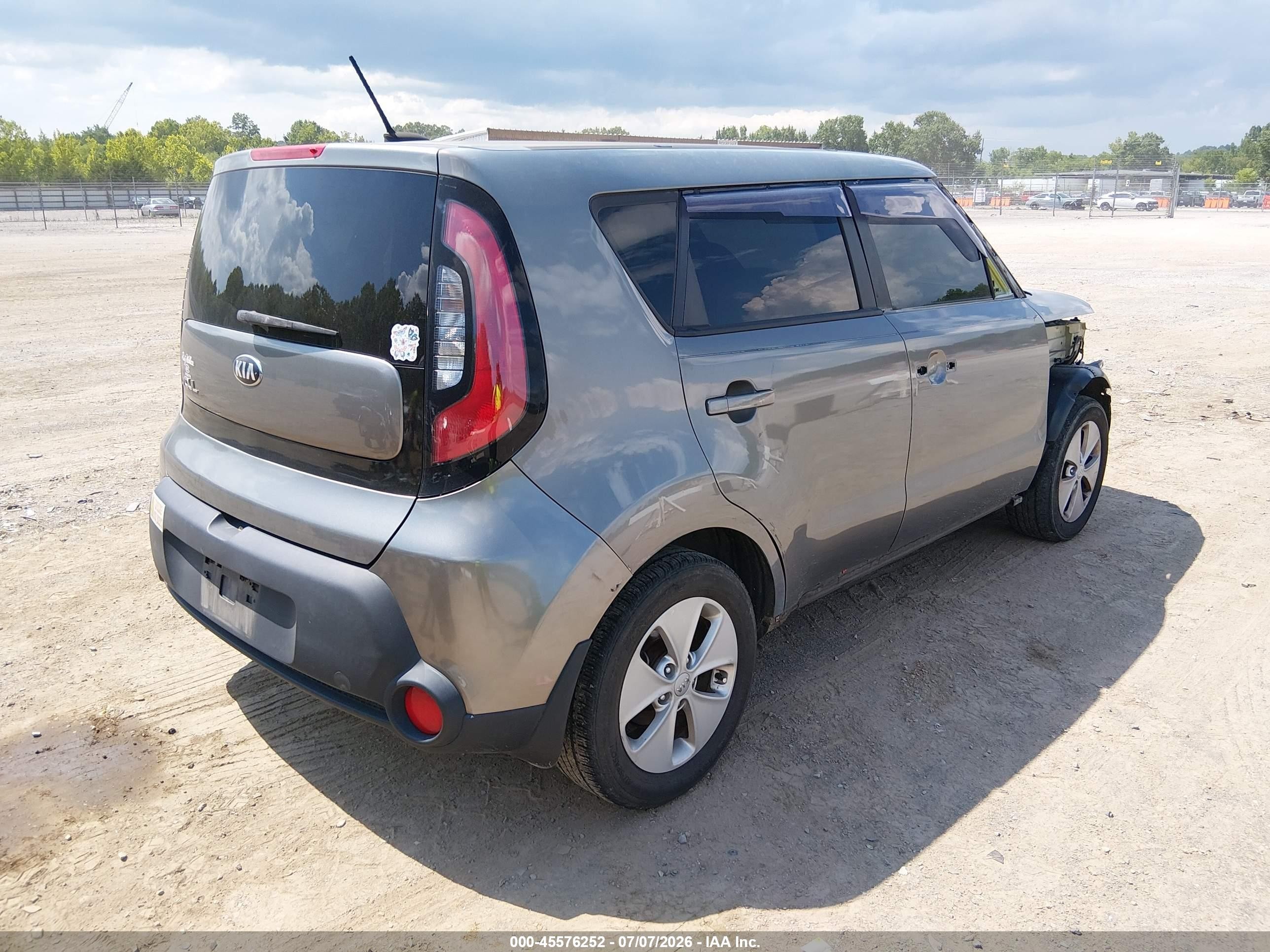 2015 Kia Soul   Gray vin: KNDJN2A21F7168036