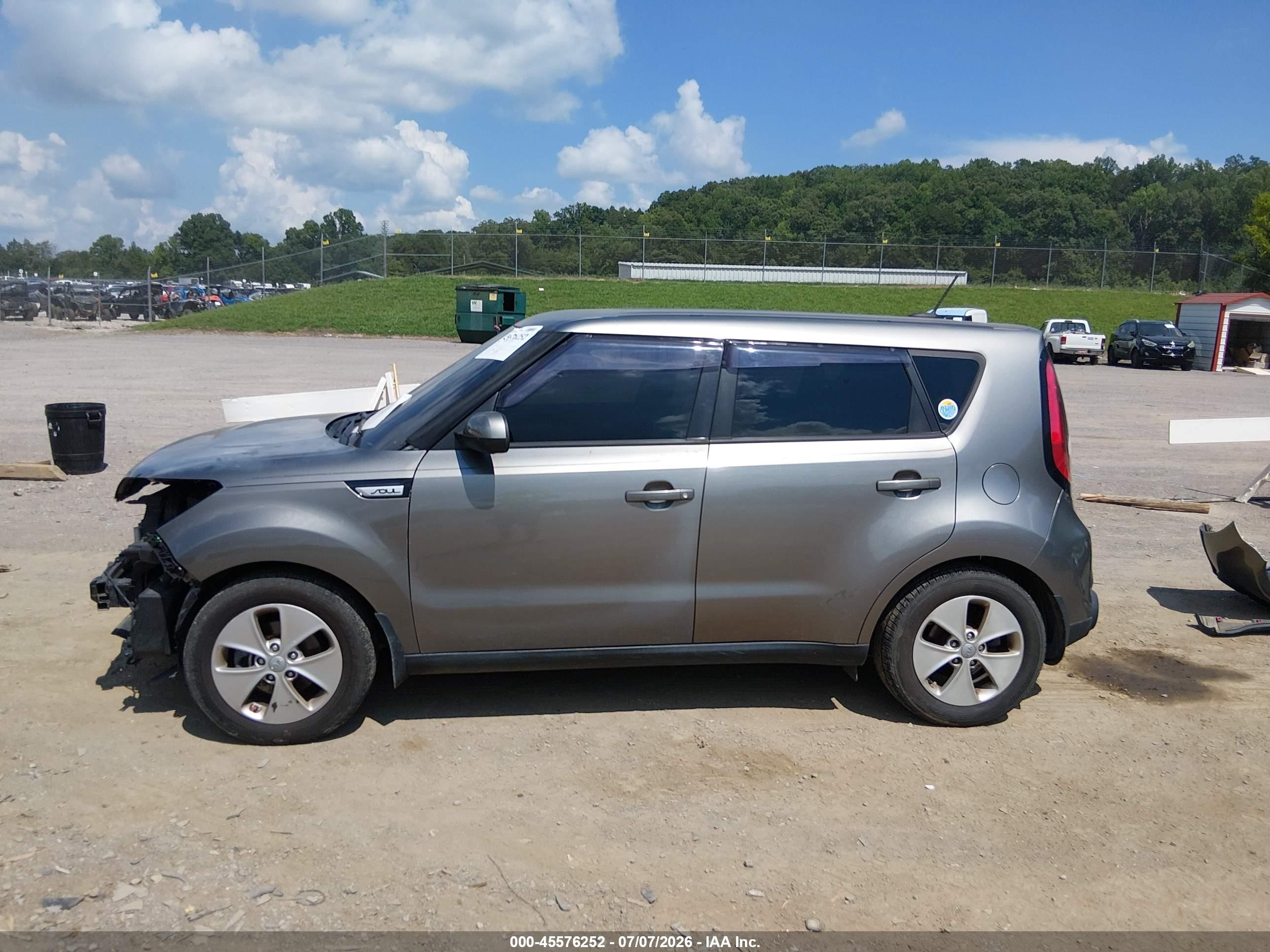2015 Kia Soul   Gray vin: KNDJN2A21F7168036