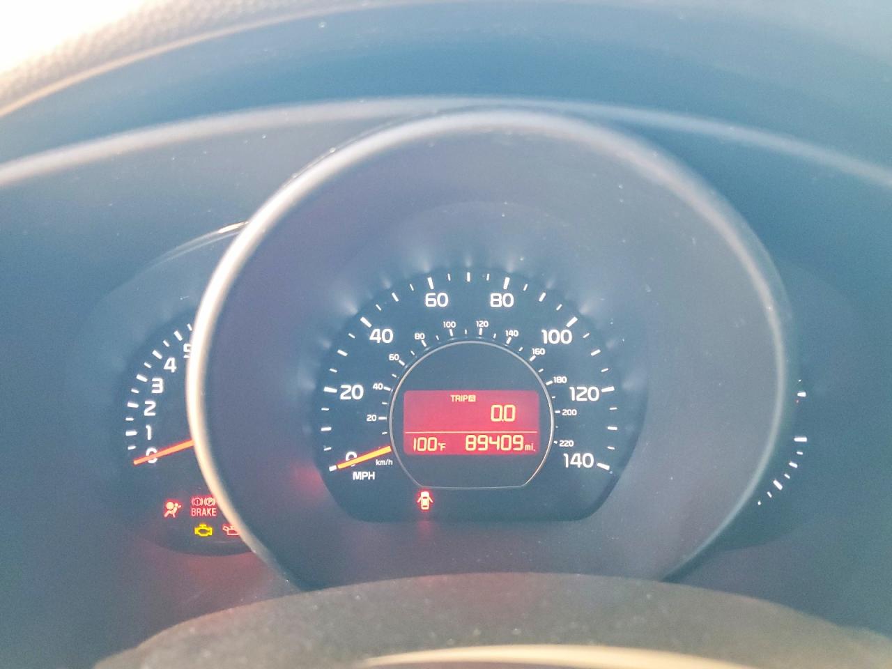 2015 Kia Soul Base Gold vin: KNDJN2A21F7173284