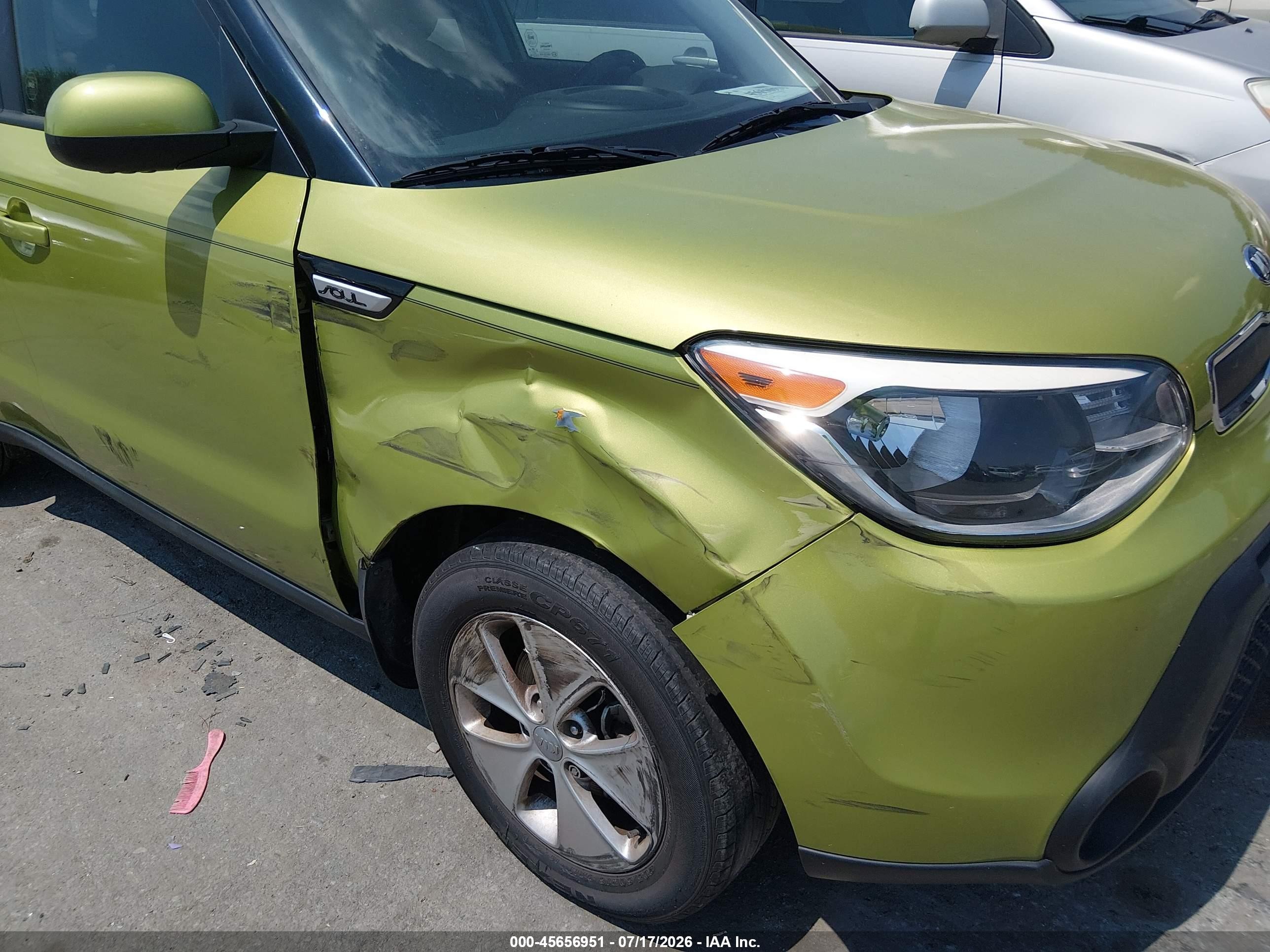 2015 Kia Soul   Зеленый vin: KNDJN2A21F7760178