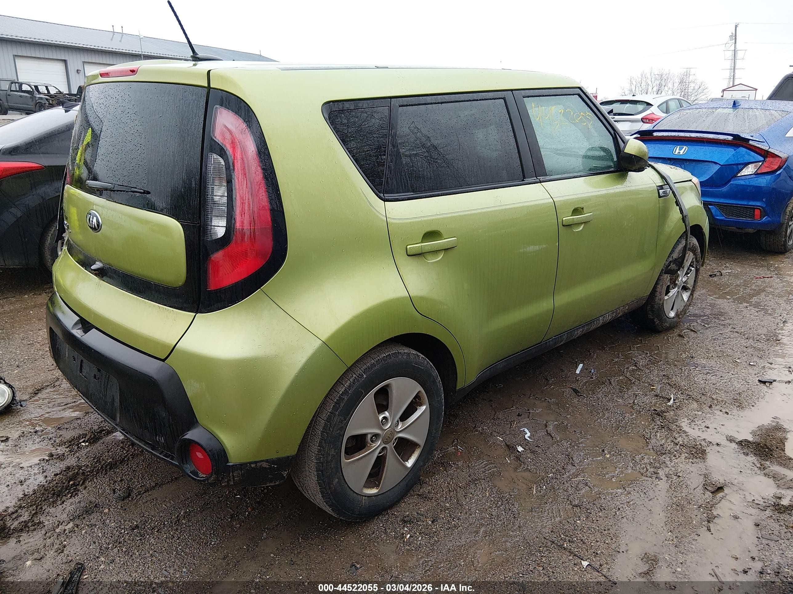 2015 Kia Soul   Green vin: KNDJN2A21F7763100