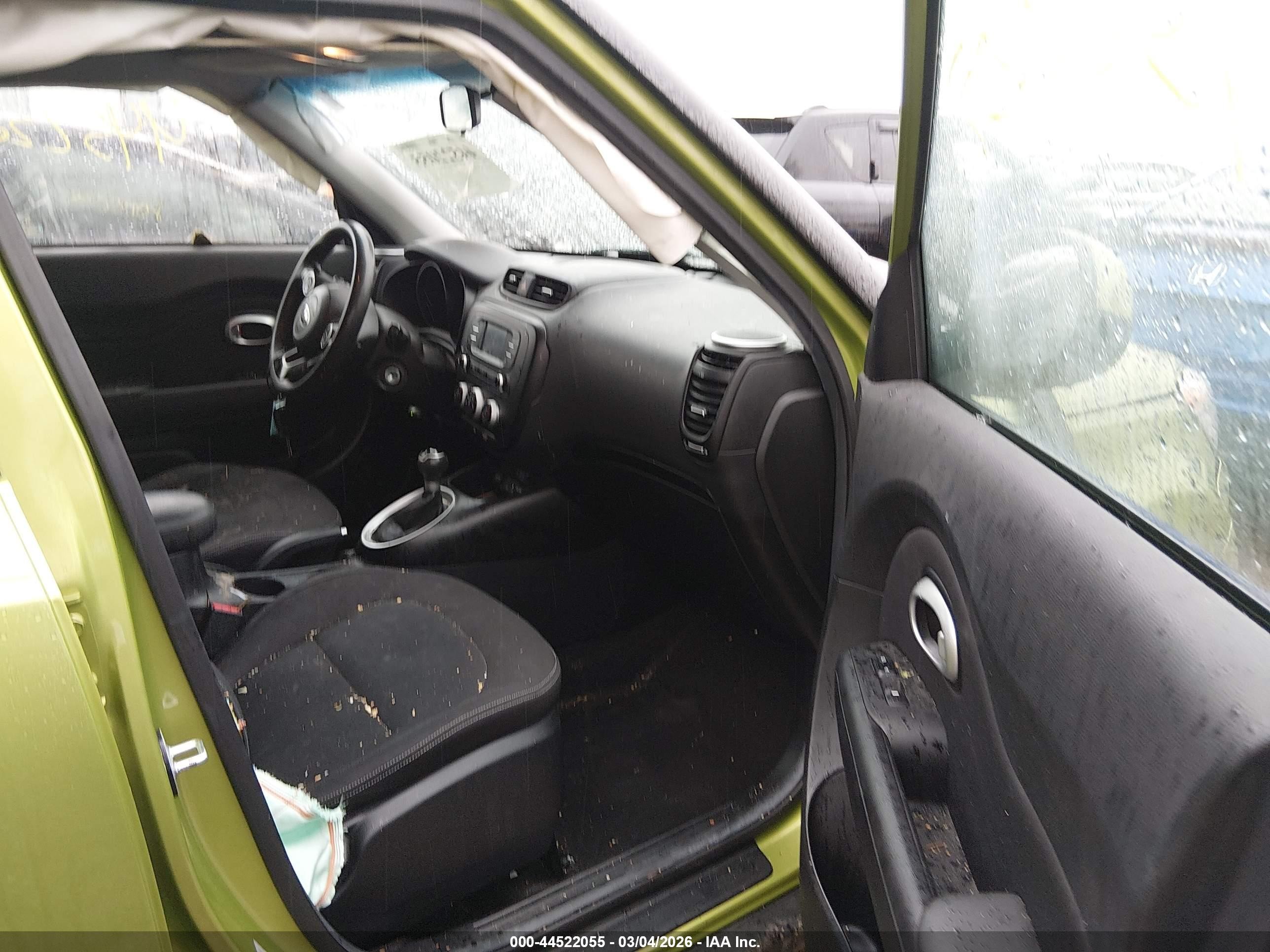 2015 Kia Soul   Green vin: KNDJN2A21F7763100
