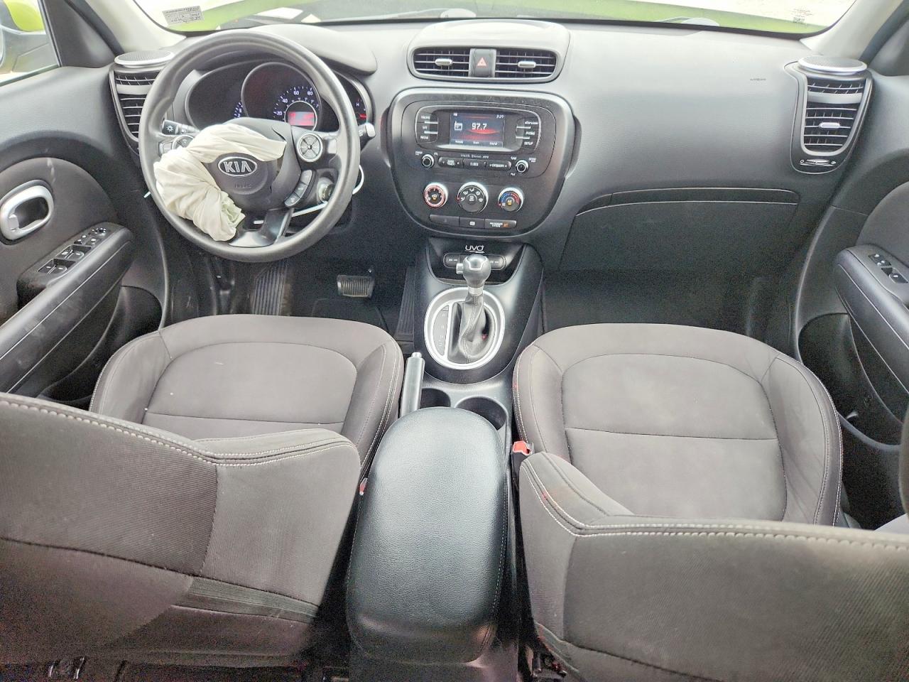 2015 Kia Soul Base Green vin: KNDJN2A21F7771505