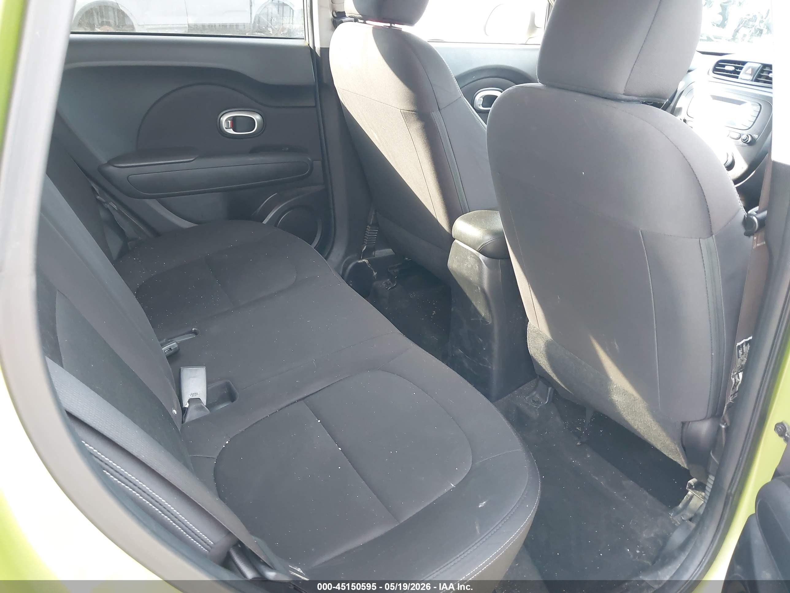 2015 Kia Soul   Green vin: KNDJN2A21F7799031