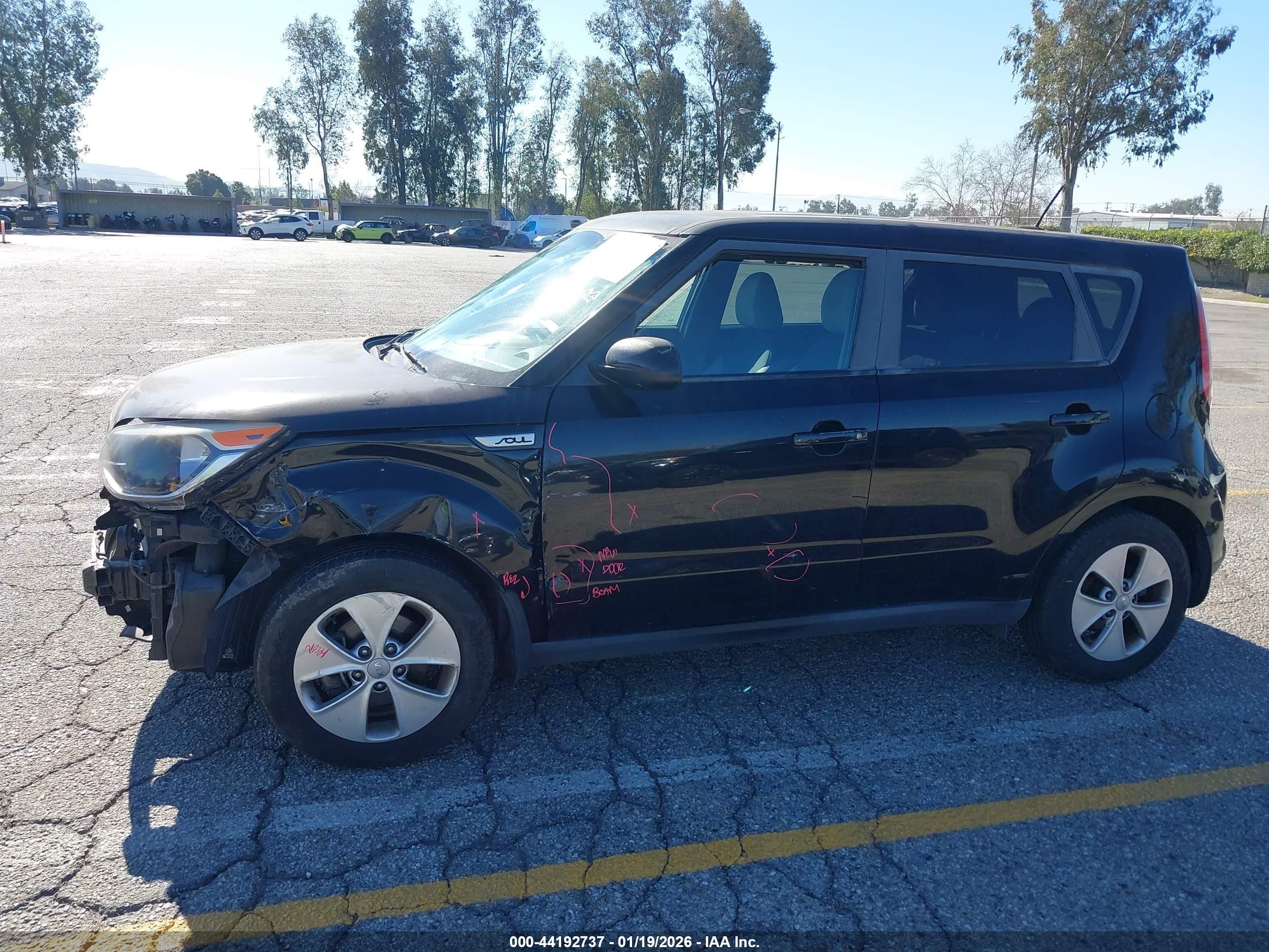 2016 Kia Soul   Черный vin: KNDJN2A21G7334198
