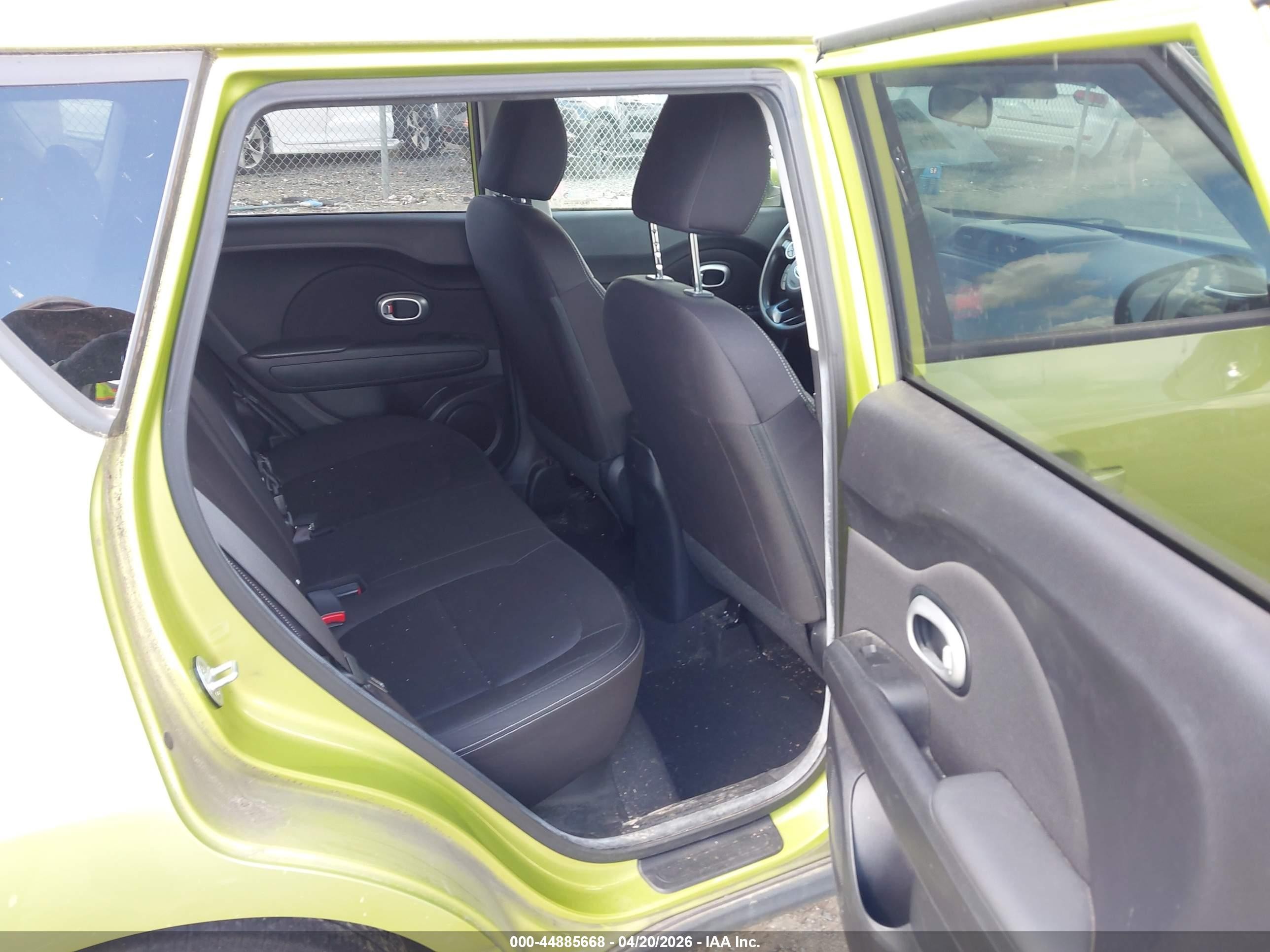 2016 Kia Soul Green vin: KNDJN2A21G7821675