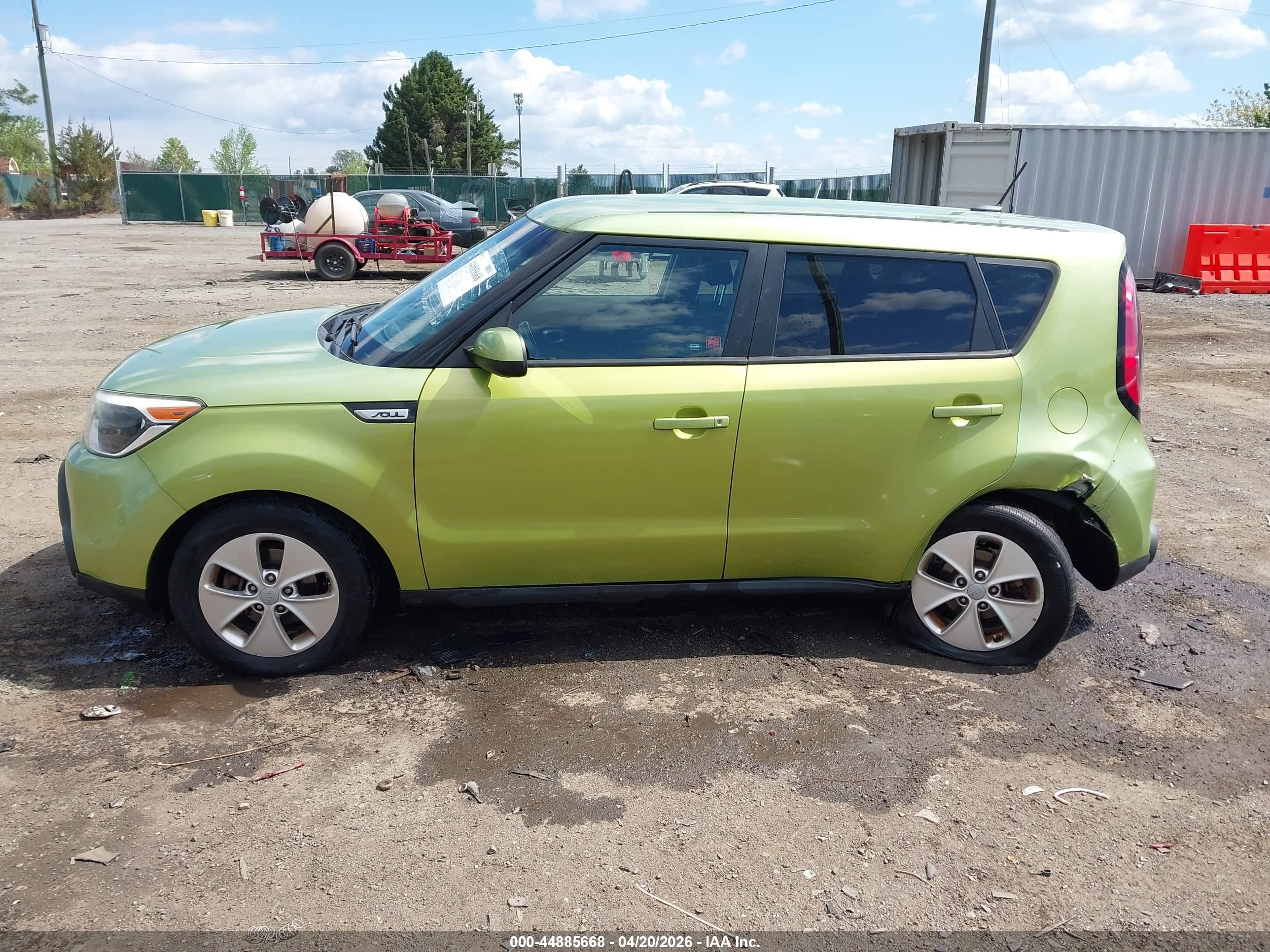 2016 Kia Soul Green vin: KNDJN2A21G7821675