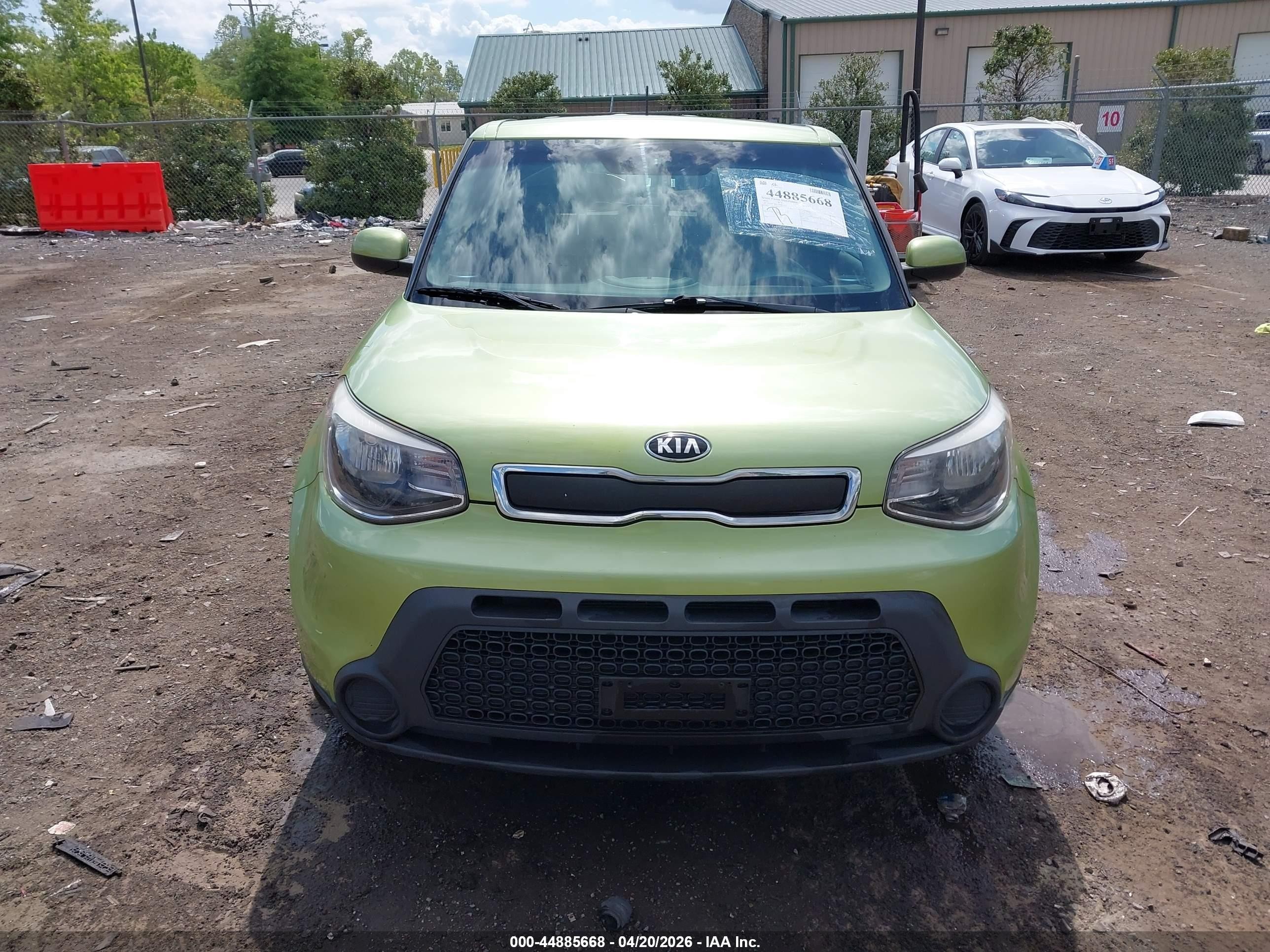 2016 Kia Soul Green vin: KNDJN2A21G7821675