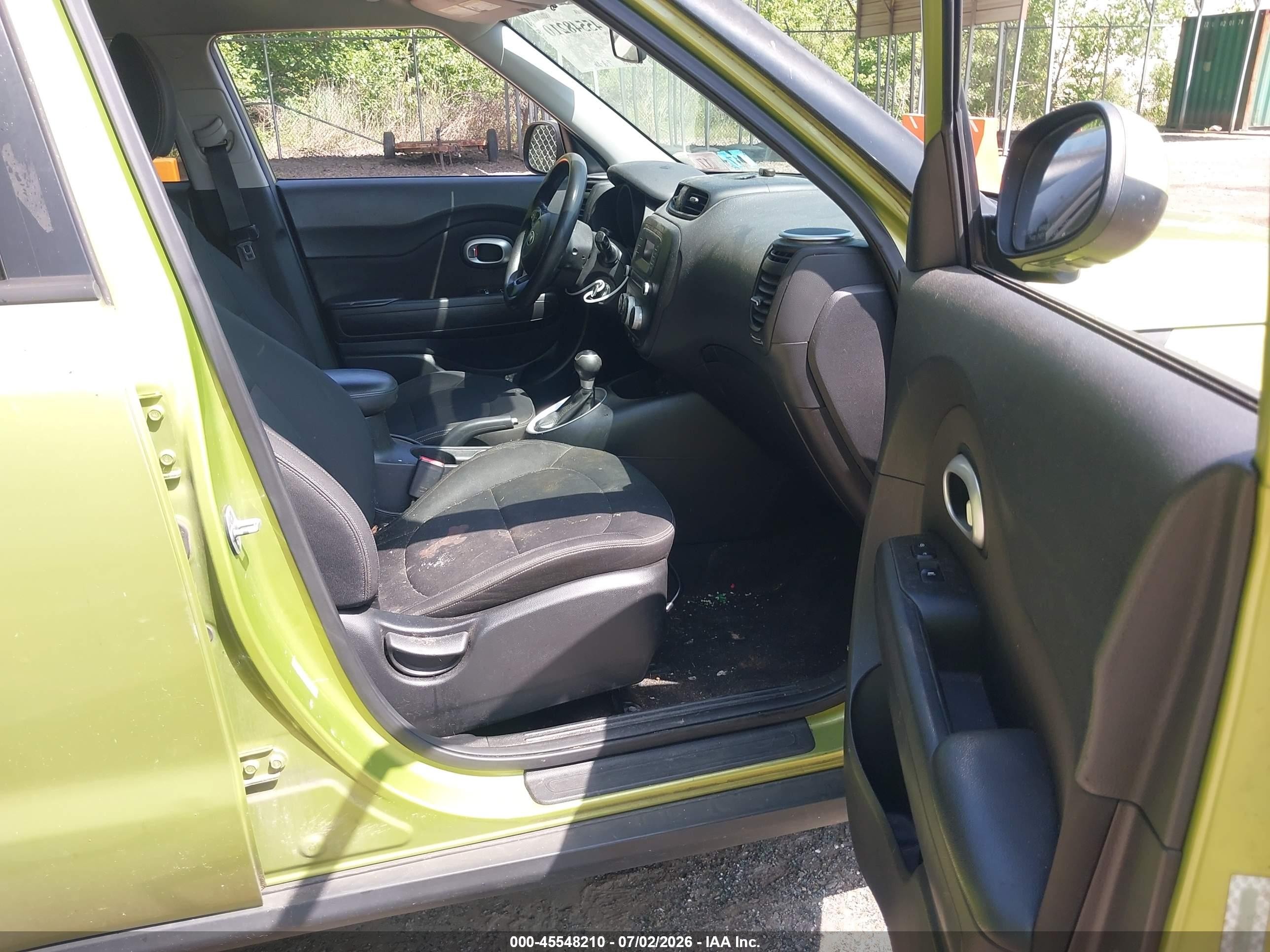 2014 Kia Soul   Green vin: KNDJN2A22E7042668