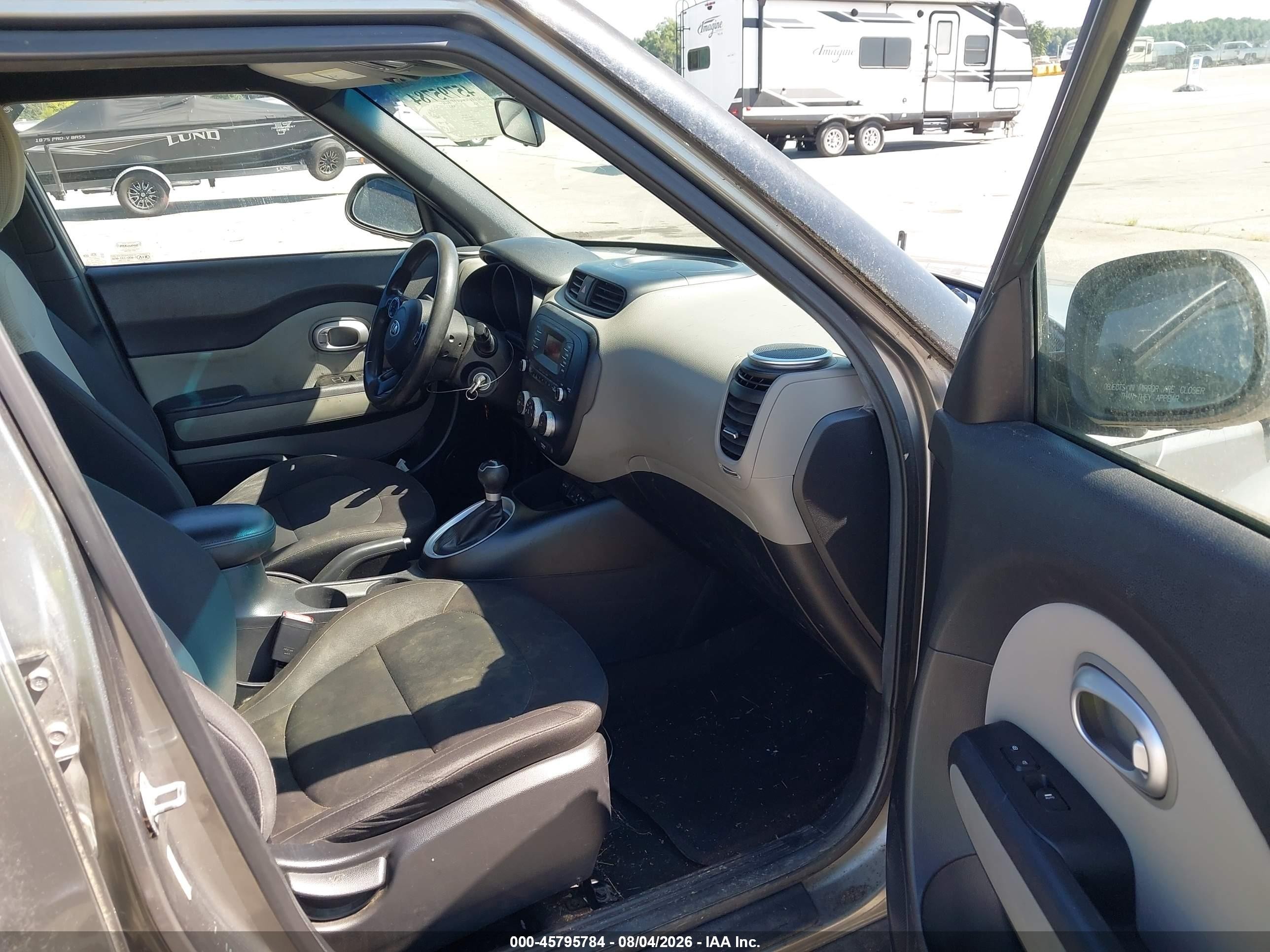 2014 Kia Soul   Gray vin: KNDJN2A22E7108135
