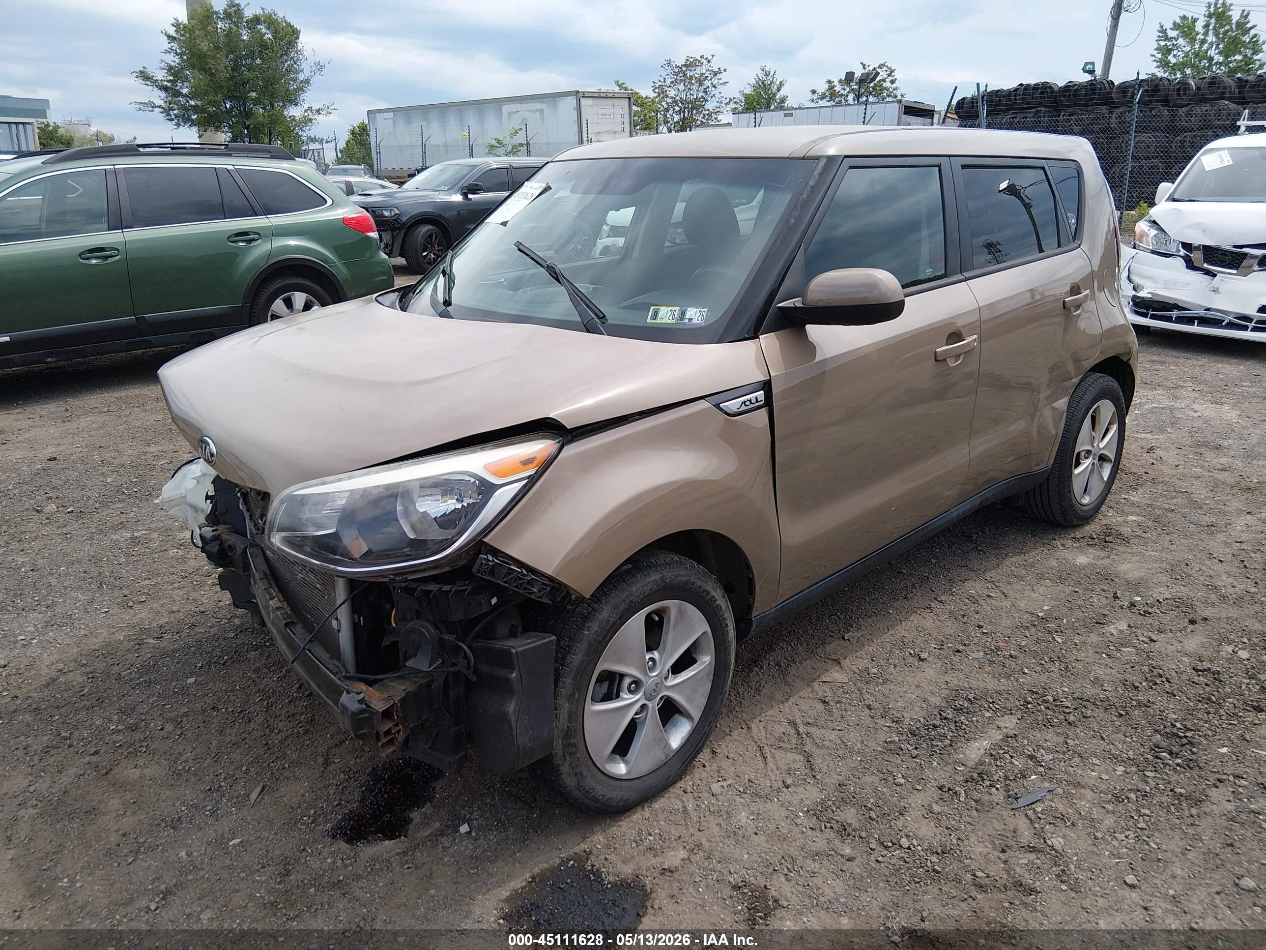 2015 Kia Soul Бежевый vin: KNDJN2A22F7129570