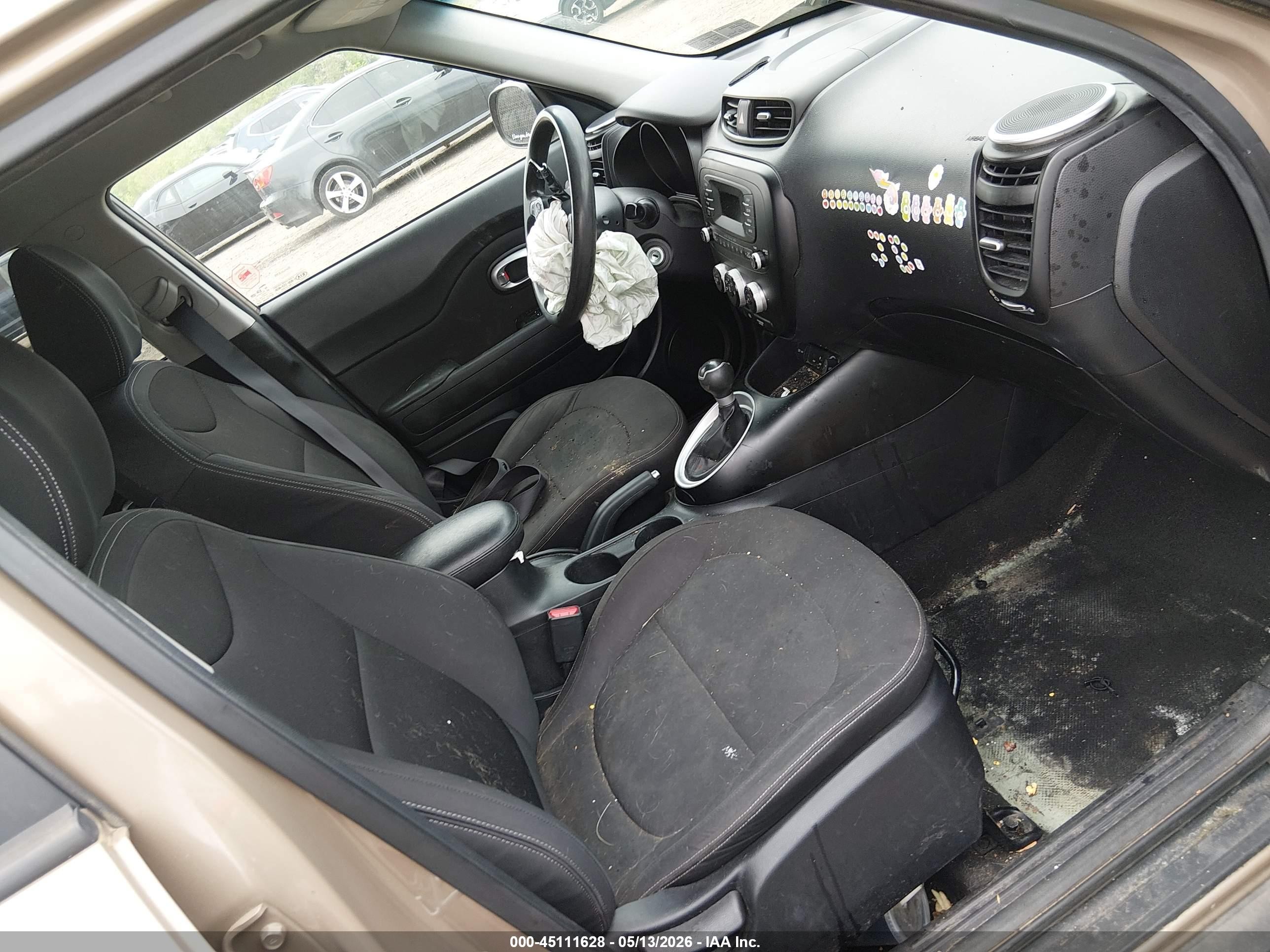 2015 Kia Soul Бежевый vin: KNDJN2A22F7129570