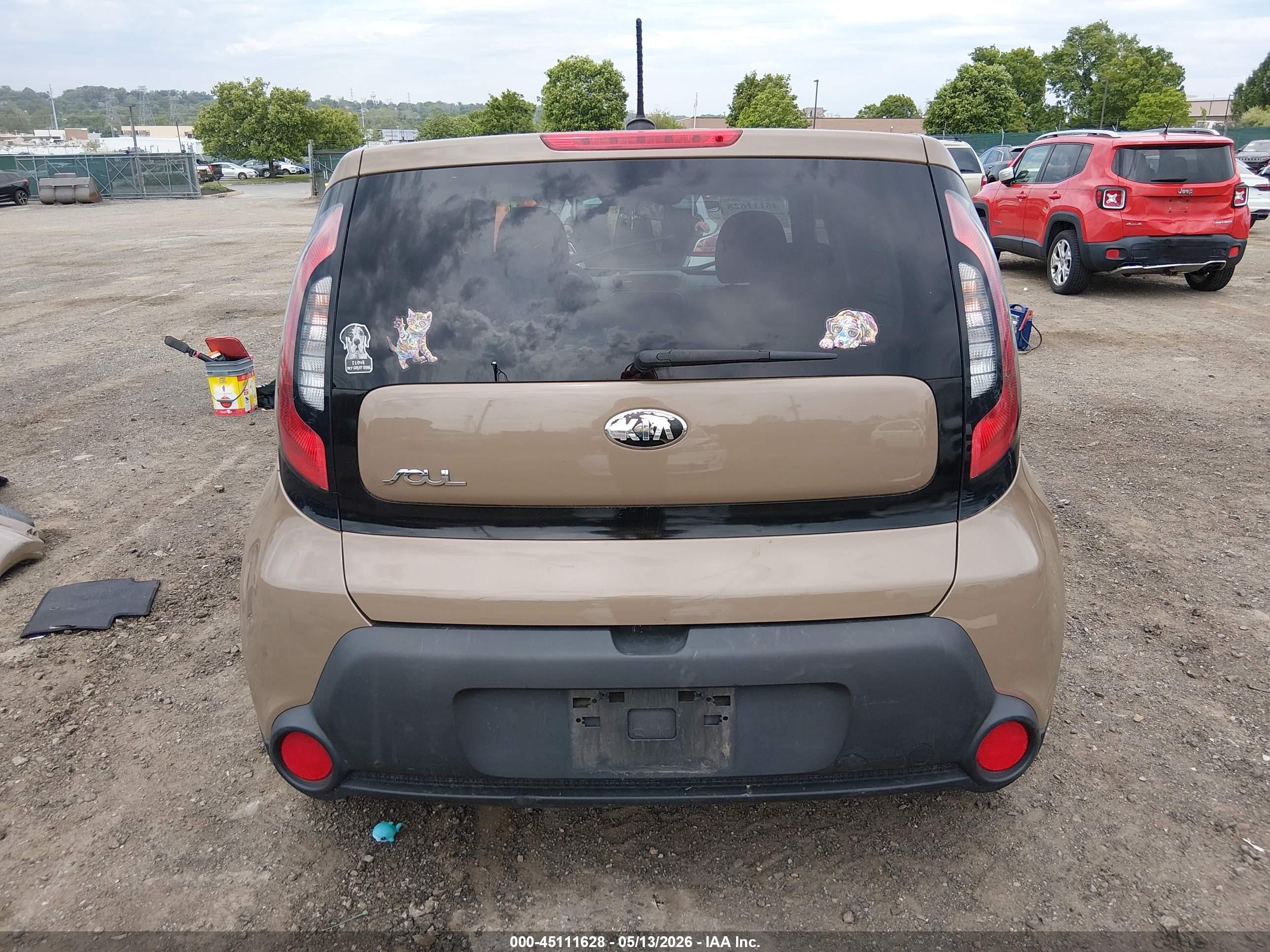 2015 Kia Soul Бежевый vin: KNDJN2A22F7129570