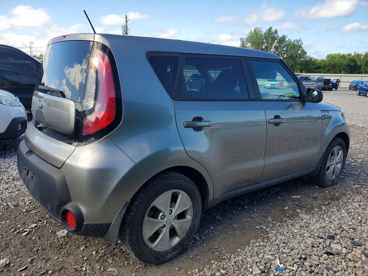 2015 Kia Soul Base Gray vin: KNDJN2A22F7152671