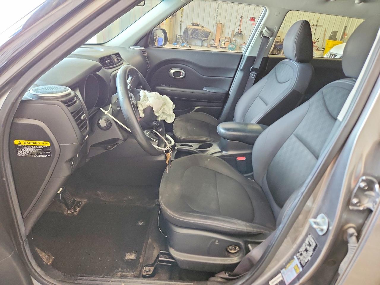 2015 Kia Soul Base Серый vin: KNDJN2A22F7182883