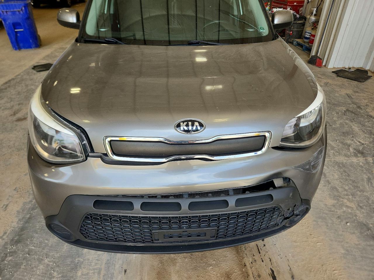 2015 Kia Soul Base Серый vin: KNDJN2A22F7182883