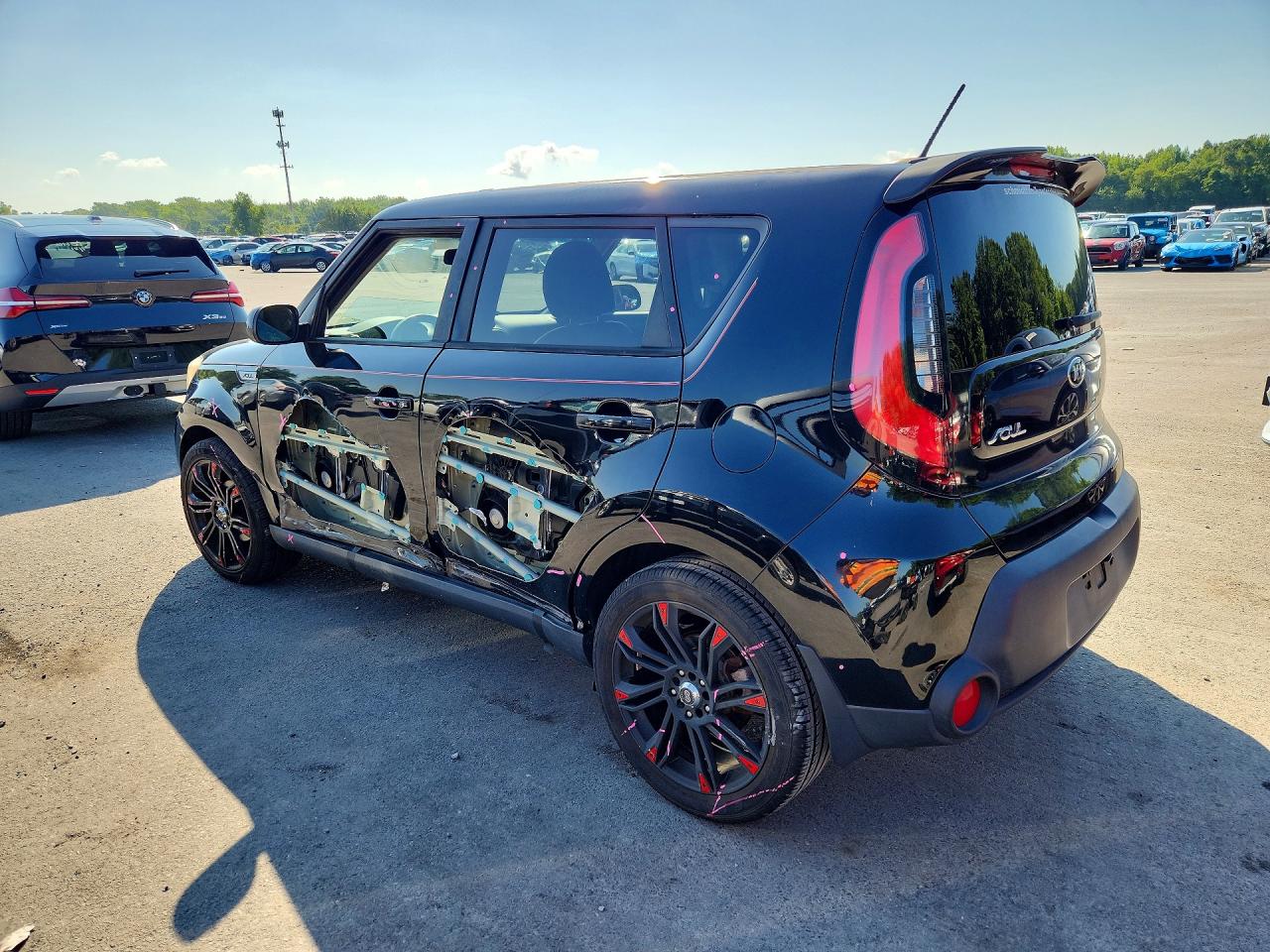 2015 Kia Soul Base Black vin: KNDJN2A22F7212934