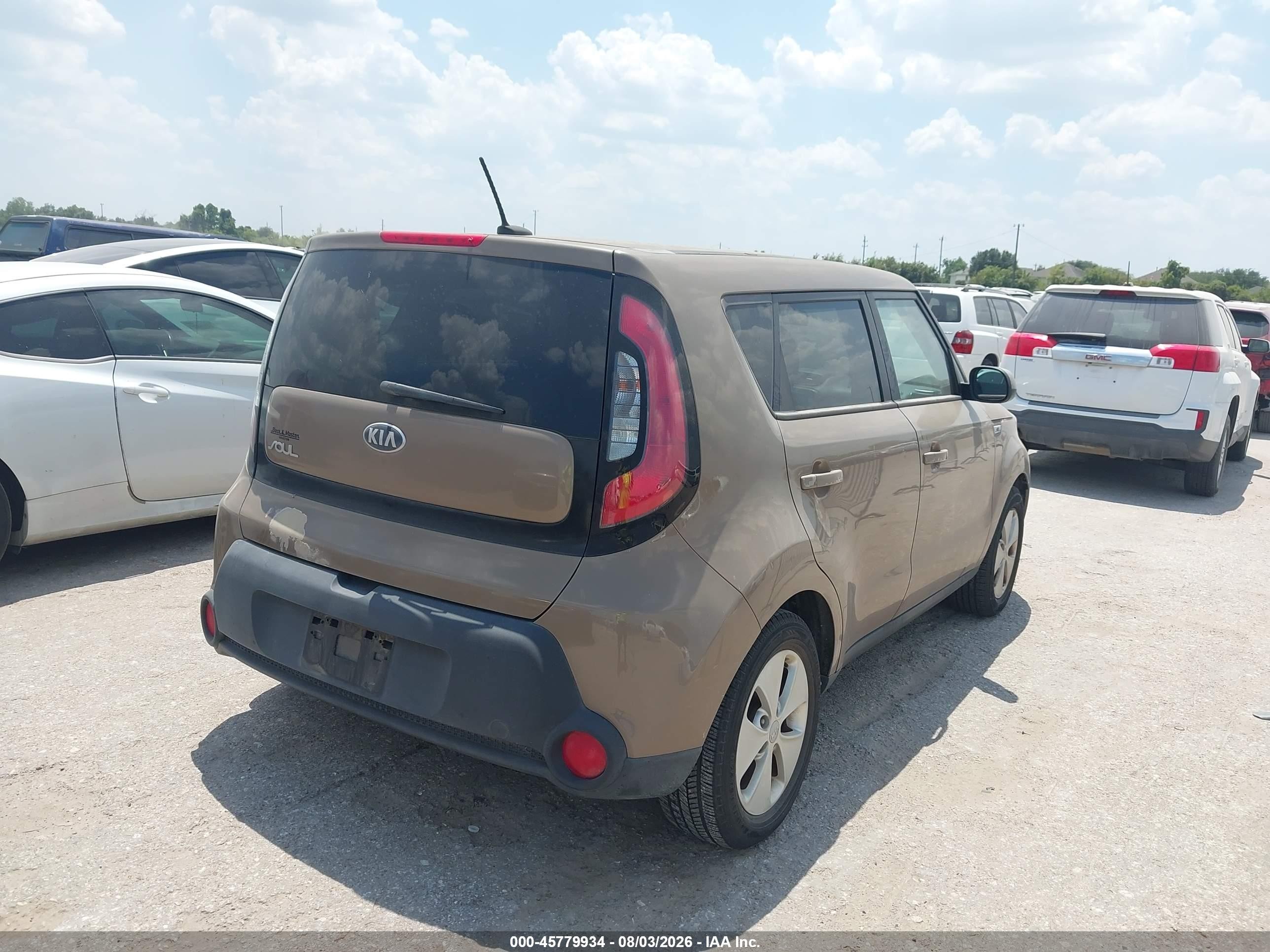 2015 Kia Soul   Коричневый vin: KNDJN2A22F7218751