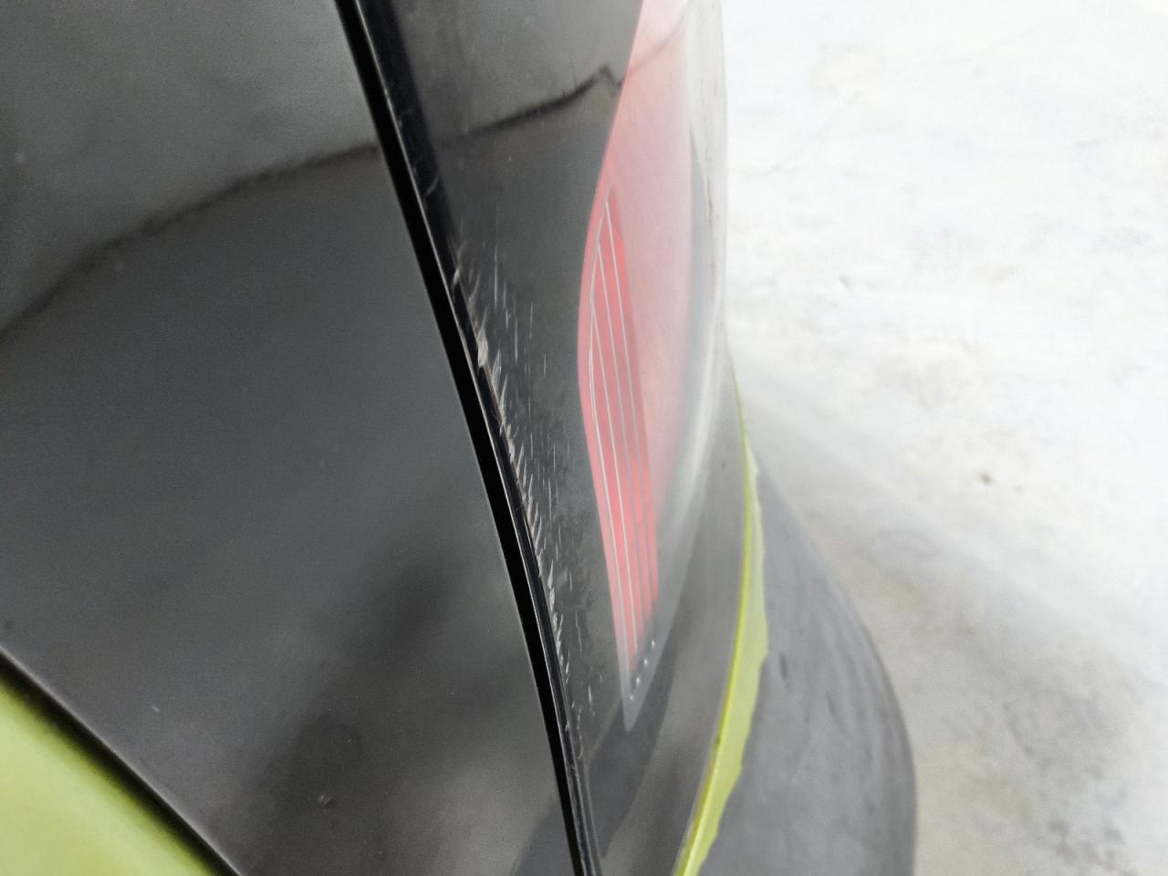 2015 Kia Soul Base Green vin: KNDJN2A22F7791410 Damage: Right Tail Light, Heavy Scratch, Replacement Required