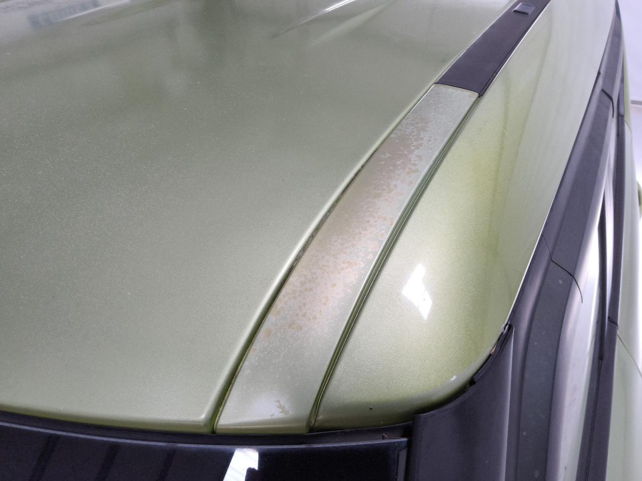 2015 Kia Soul Base Green vin: KNDJN2A22F7791410 Damage: Left Drip Rail Molding, Peeling, > 12 Inches