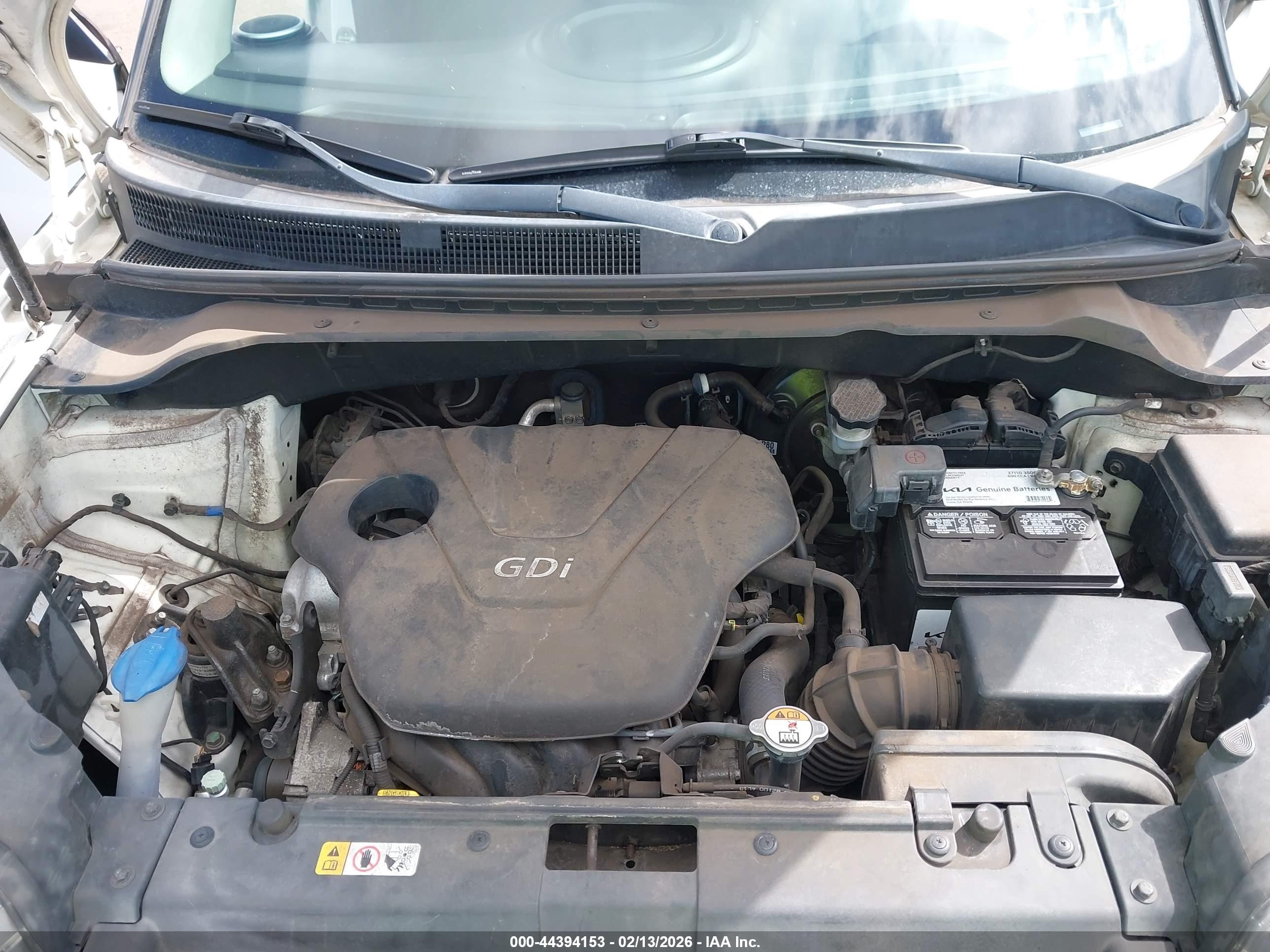 2015 Kia Soul   White vin: KNDJN2A22F7794159