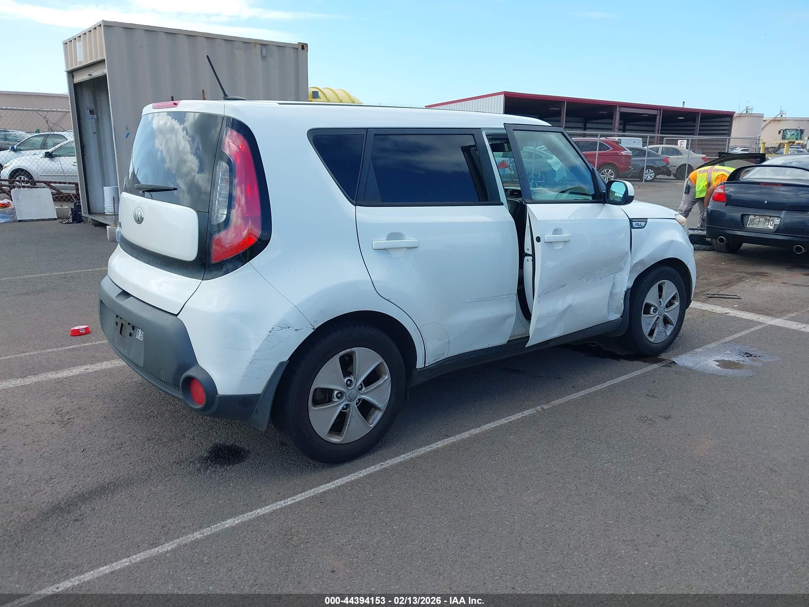 2015 Kia Soul   White vin: KNDJN2A22F7794159