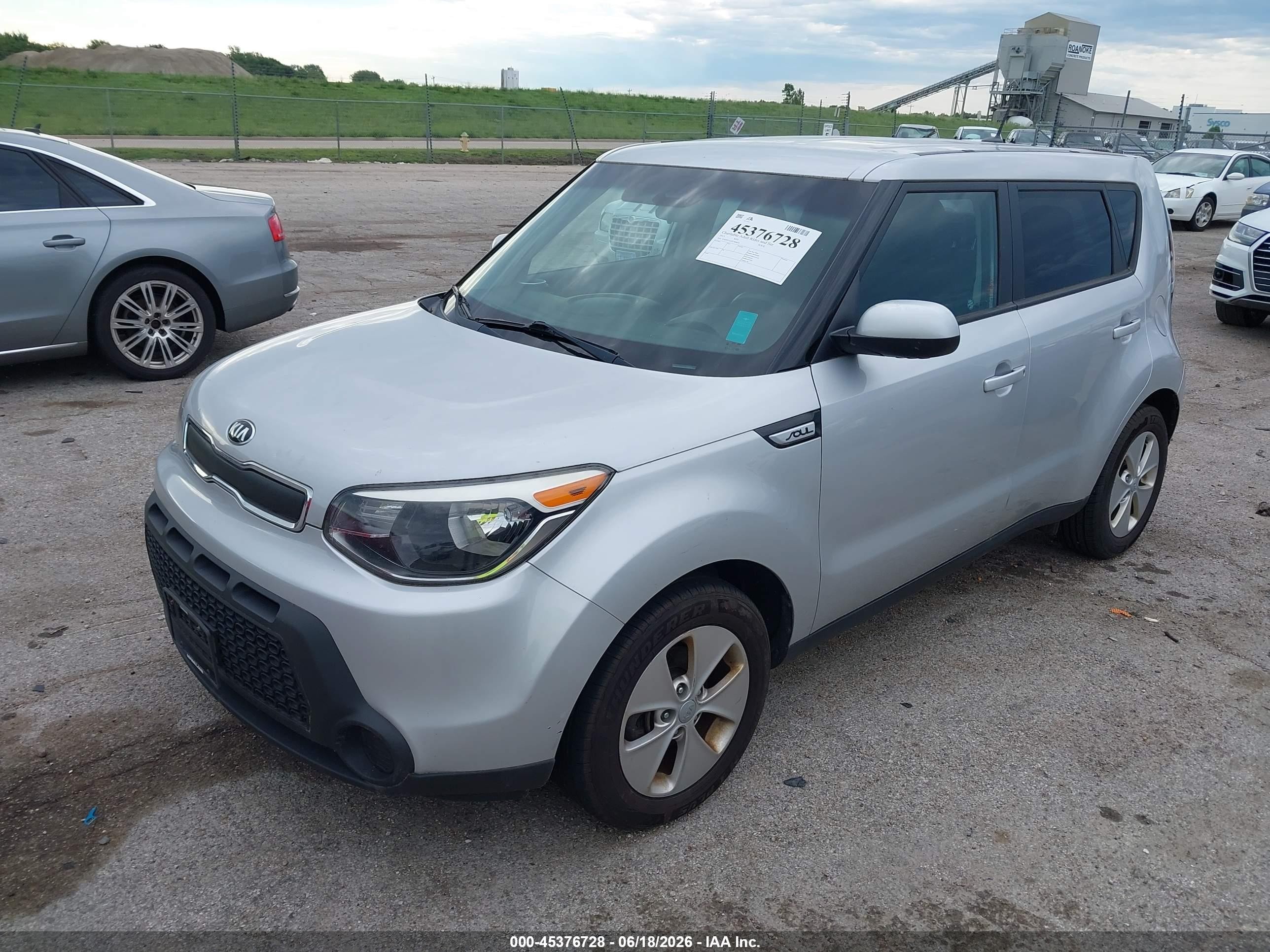 2015 Kia Soul   Silver vin: KNDJN2A22F7808626