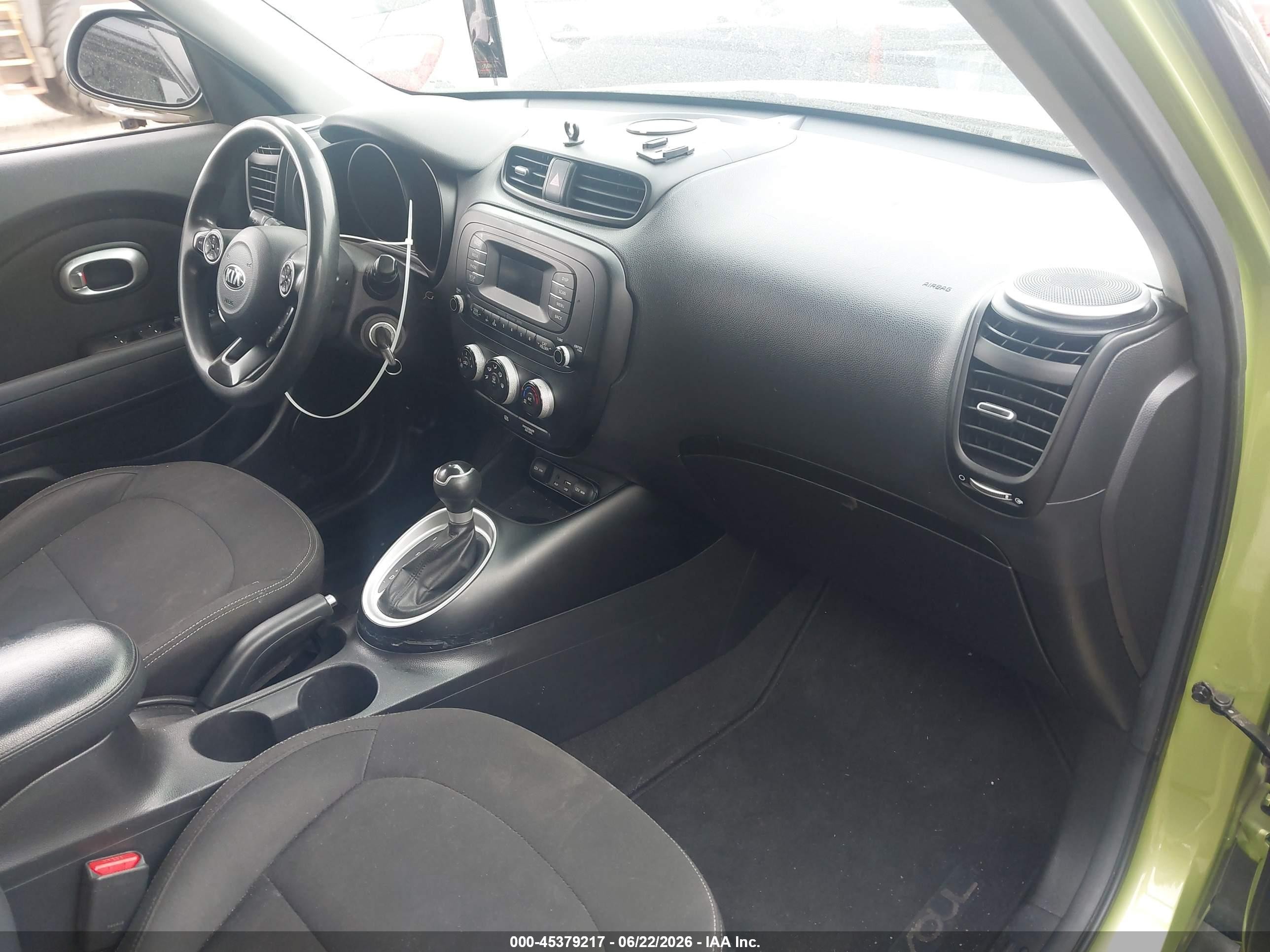 2015 Kia Soul   Green vin: KNDJN2A22F7811400