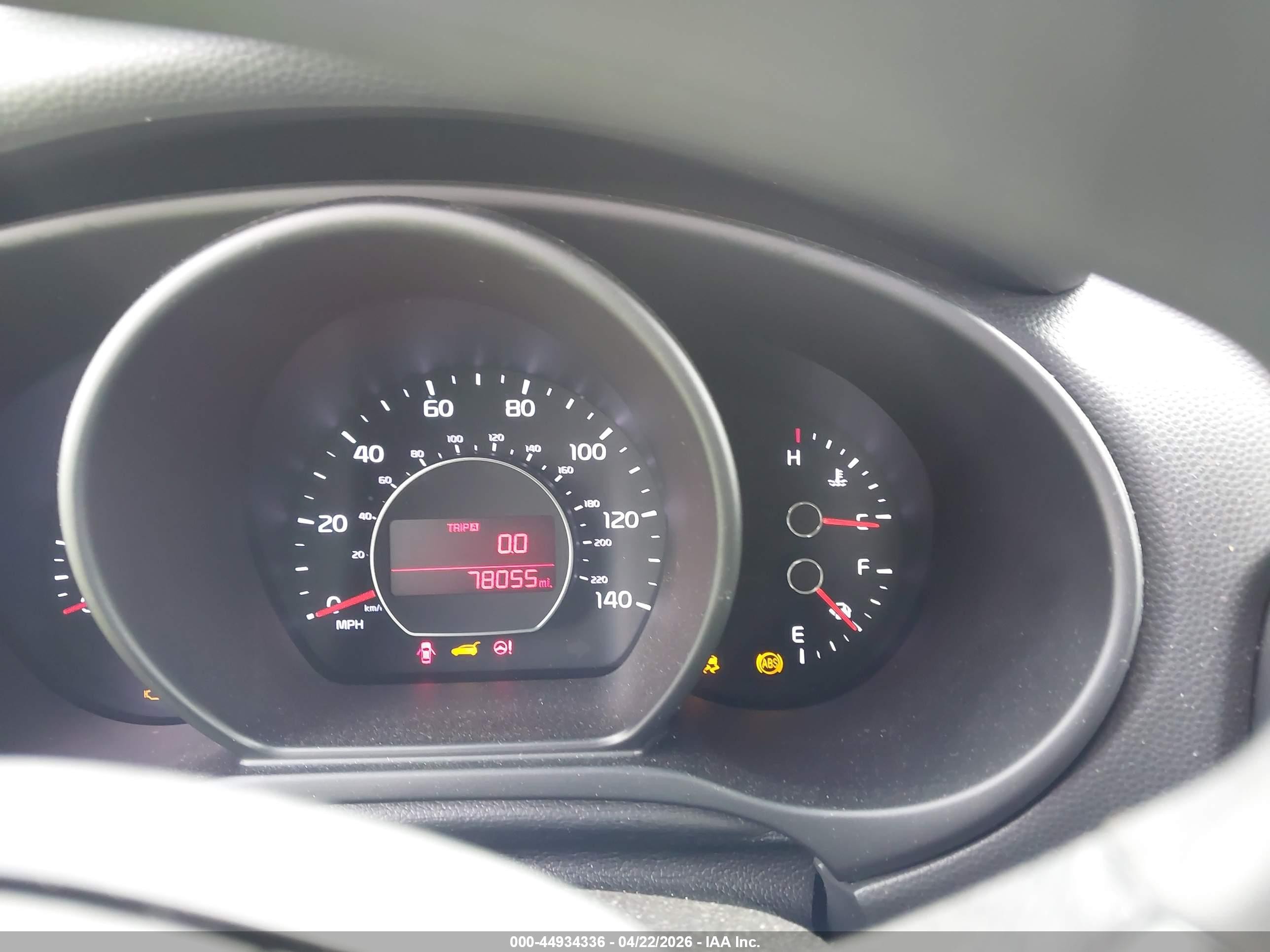 2019 Kia Soul   Silver vin: KNDJN2A22K7003445